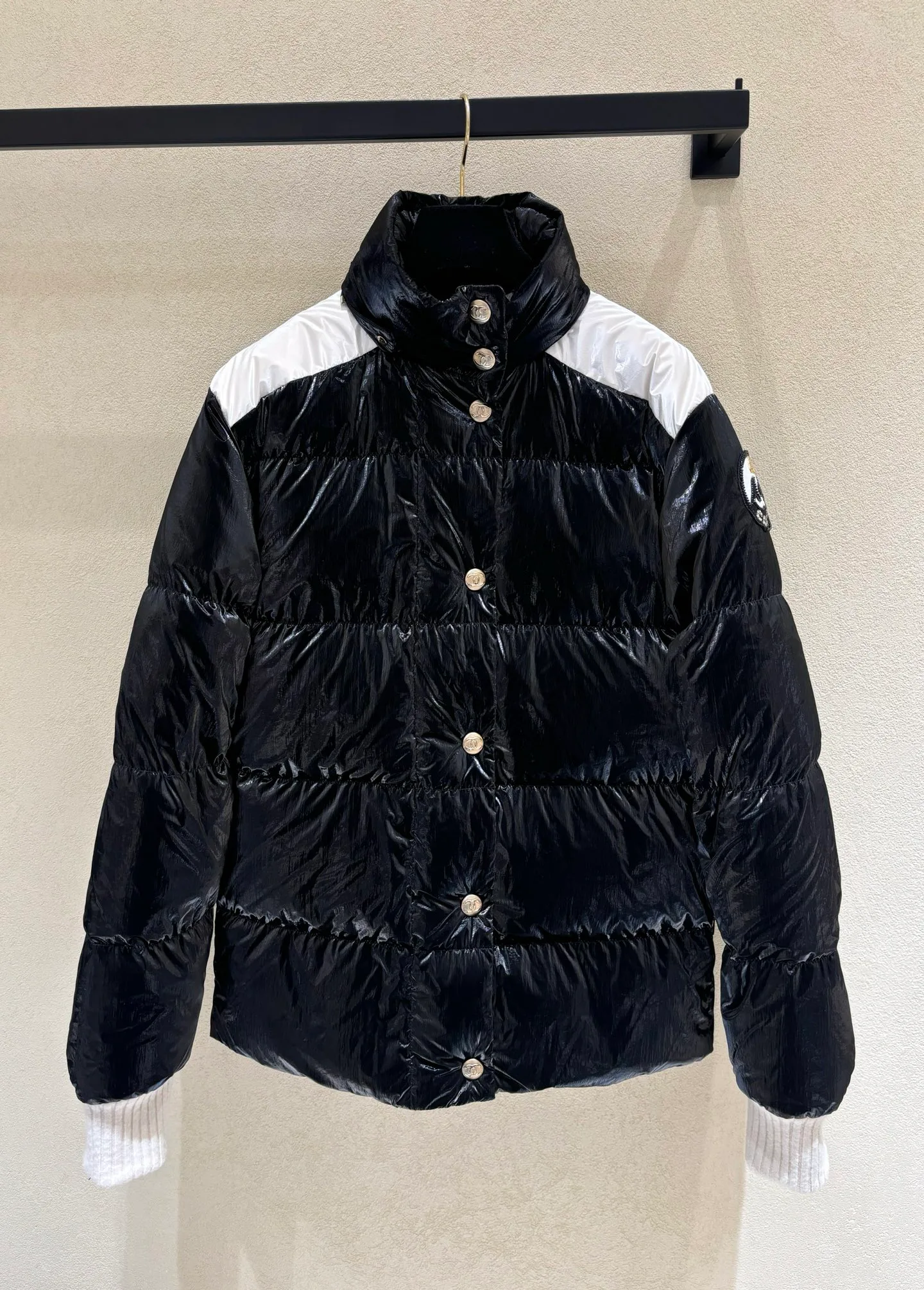 Куртки И Пуховики Женские Chanel 400255