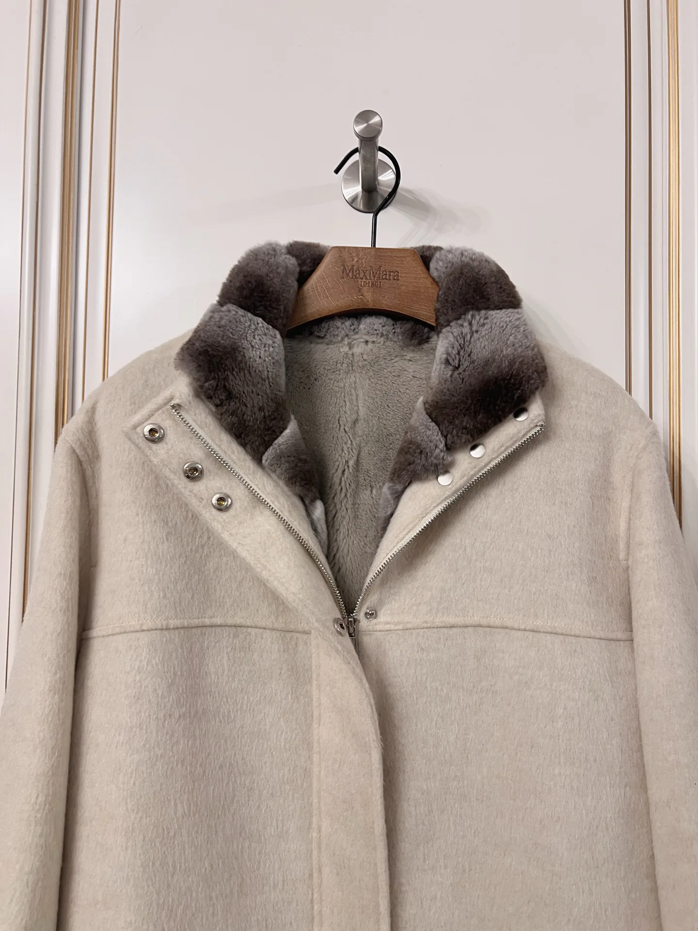 Пальто Женские Loro Piana 19301003