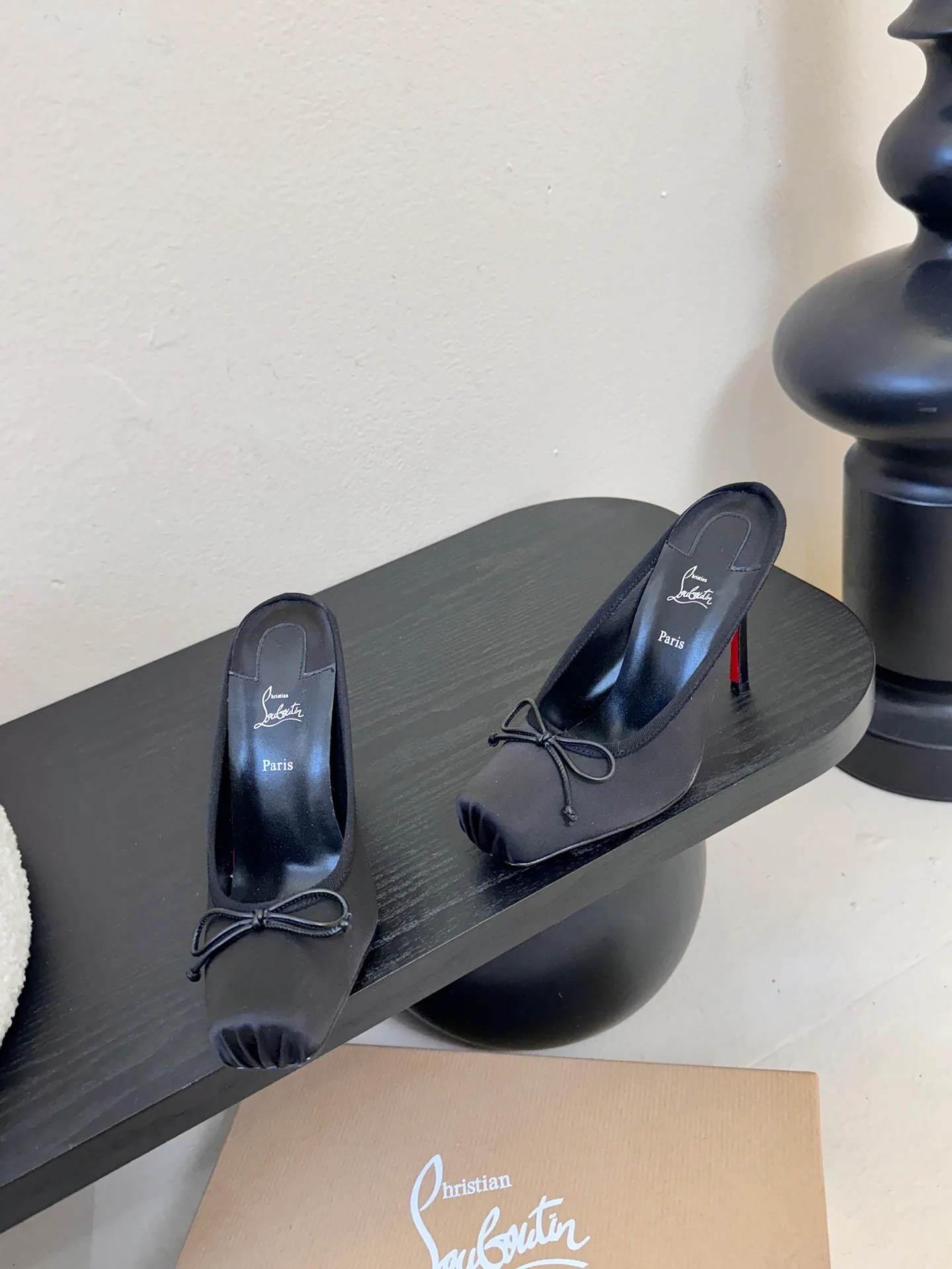 Туфли Женские Christian Louboutin 2387703