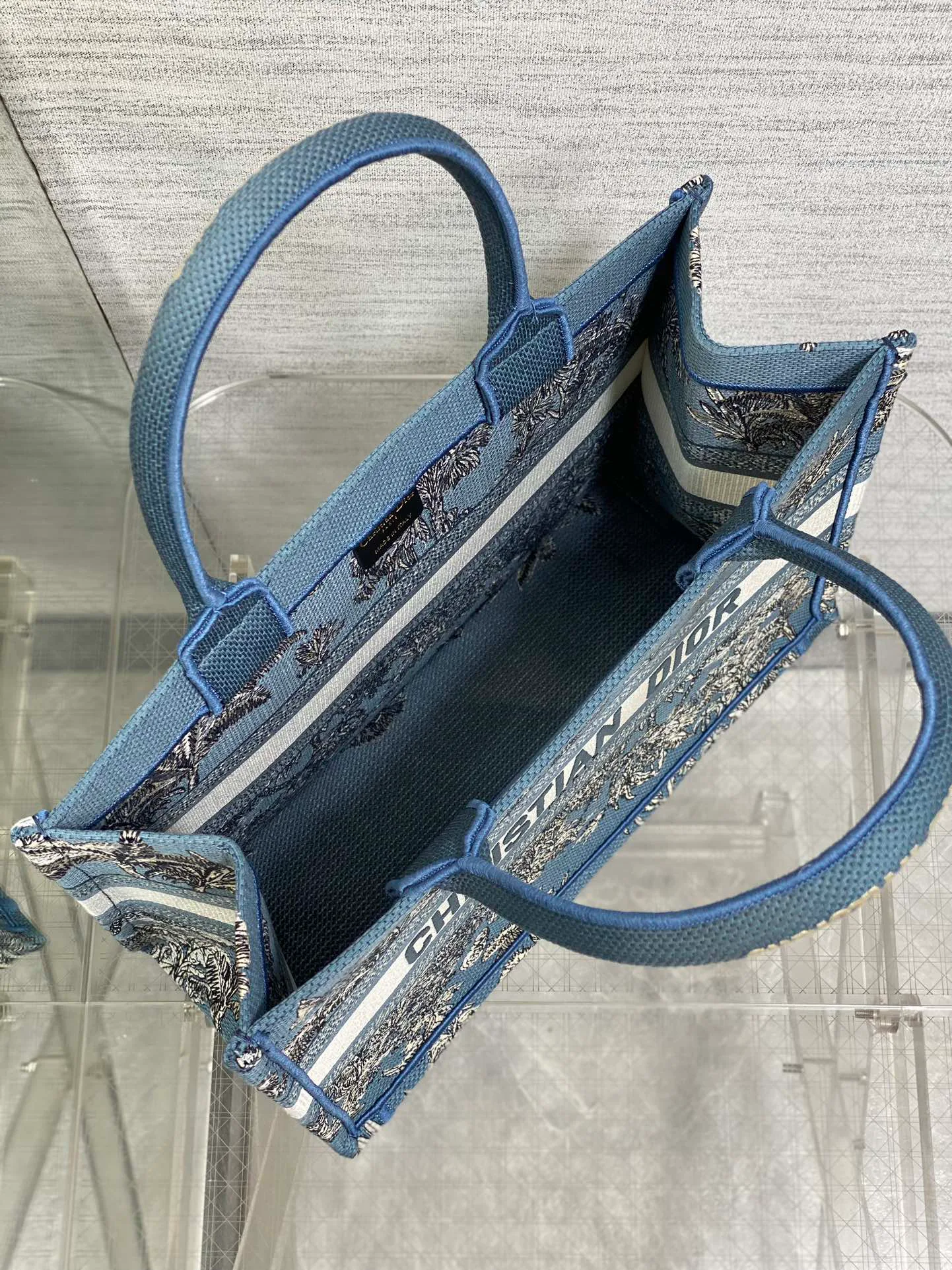 Классические Сумки Женские Christian Dior 82450