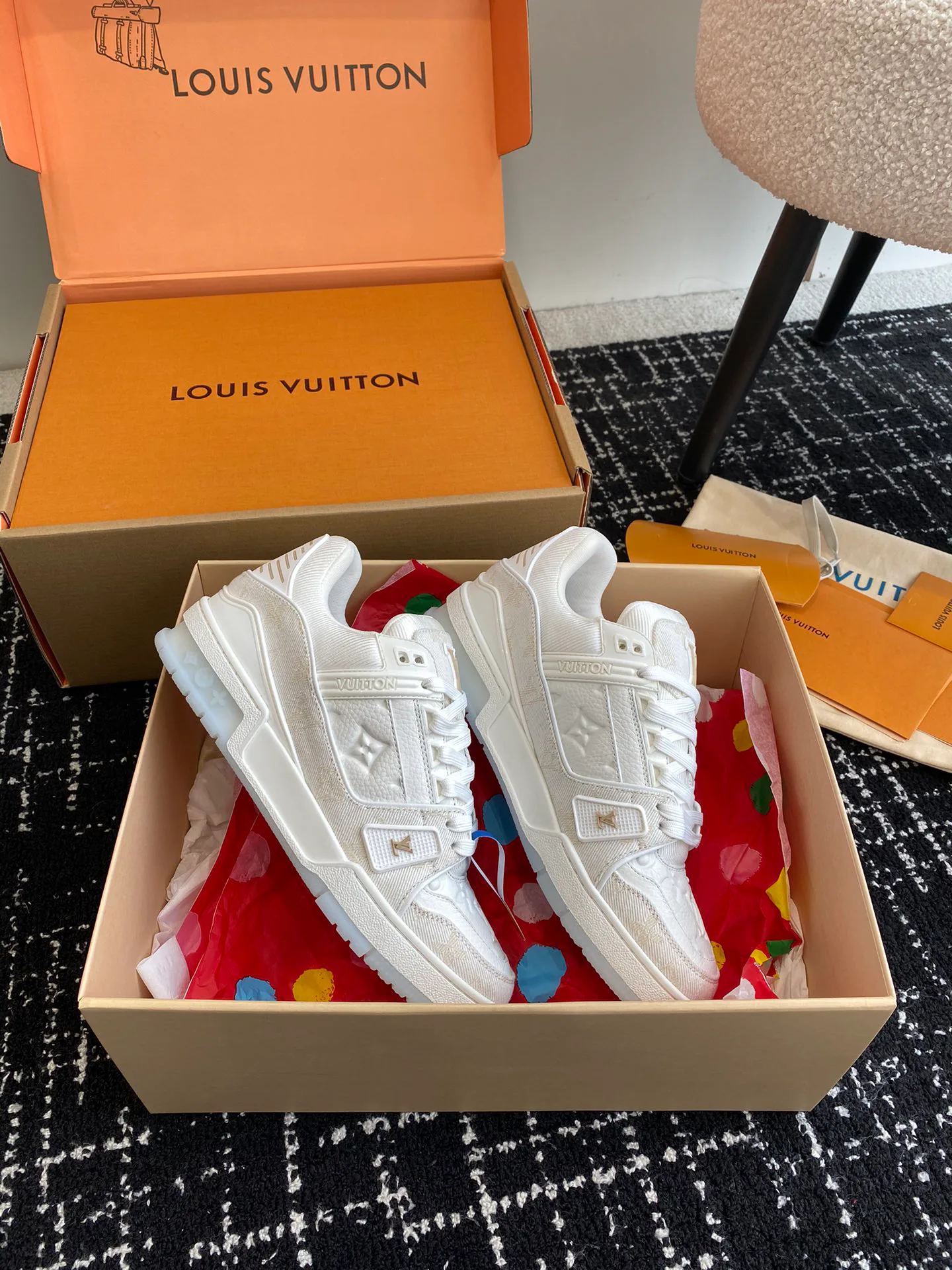 Кроссовки Женские Louis Vuitton 5790913