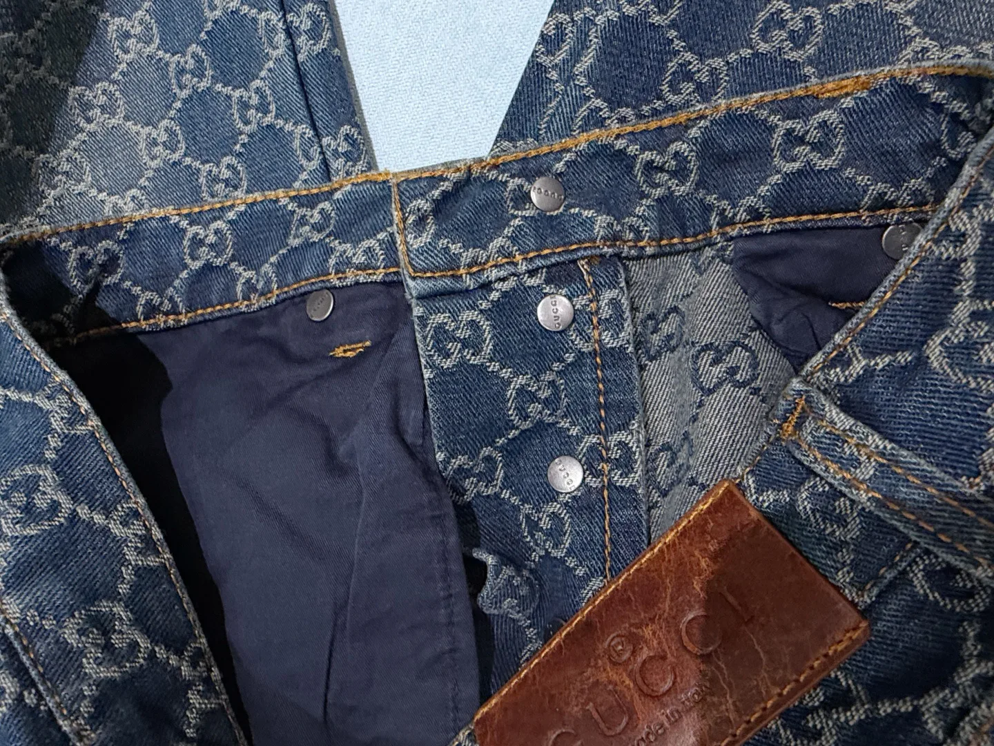 Джинсы Женские Gucci 18050177