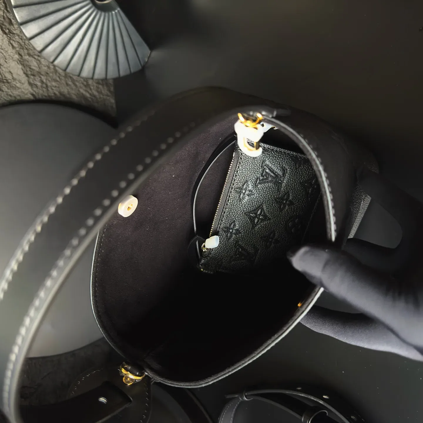 Сумки На Ремне Женские Louis Vuitton 512965