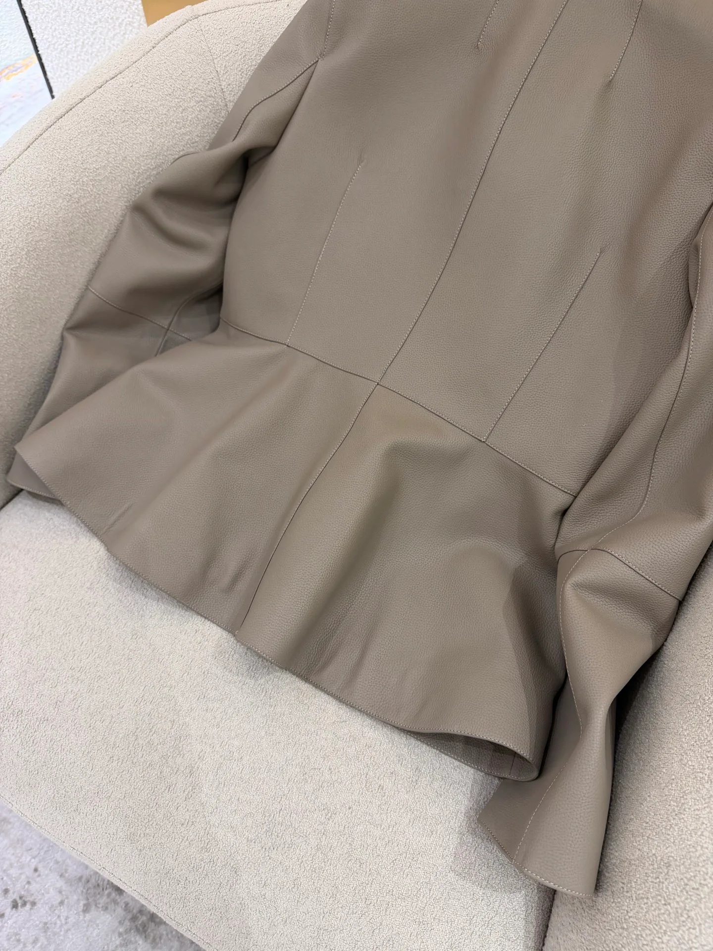 Кожаные Куртки И Дублёнки Женские Hermes 17959242