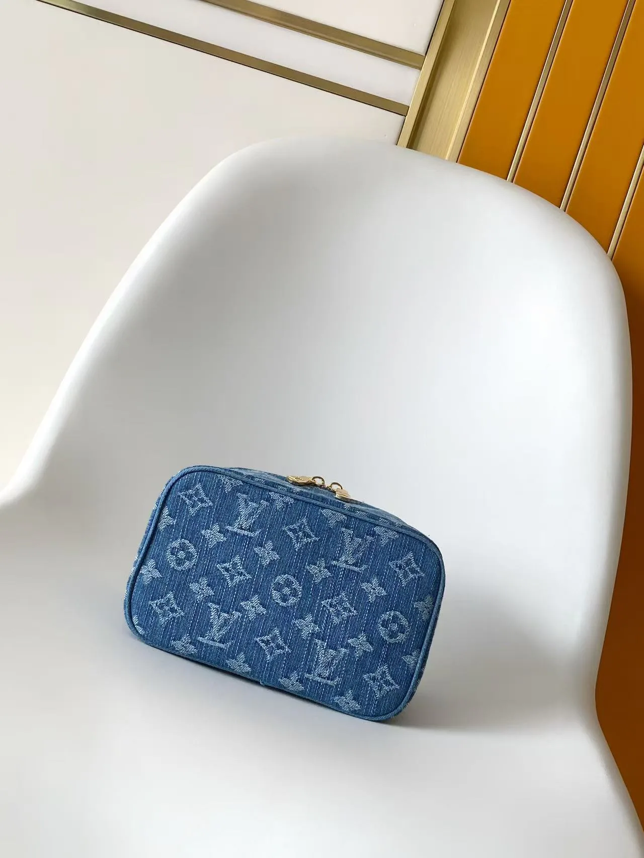 Клатчи Женские Louis Vuitton 11872280