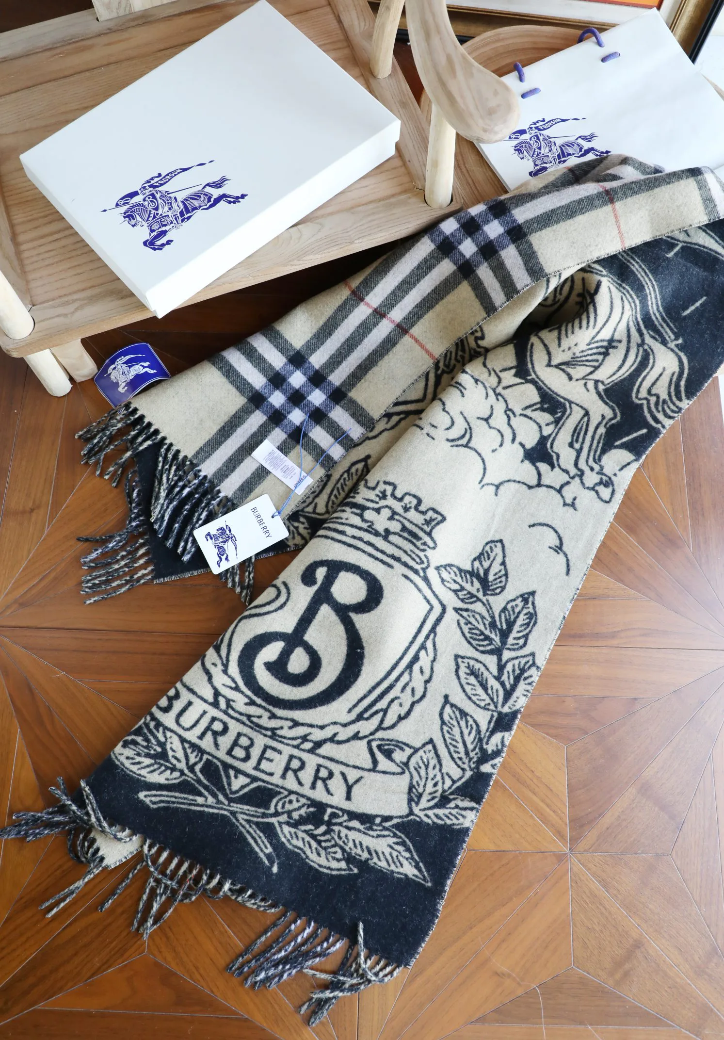 Шарфы Burberry 1338116