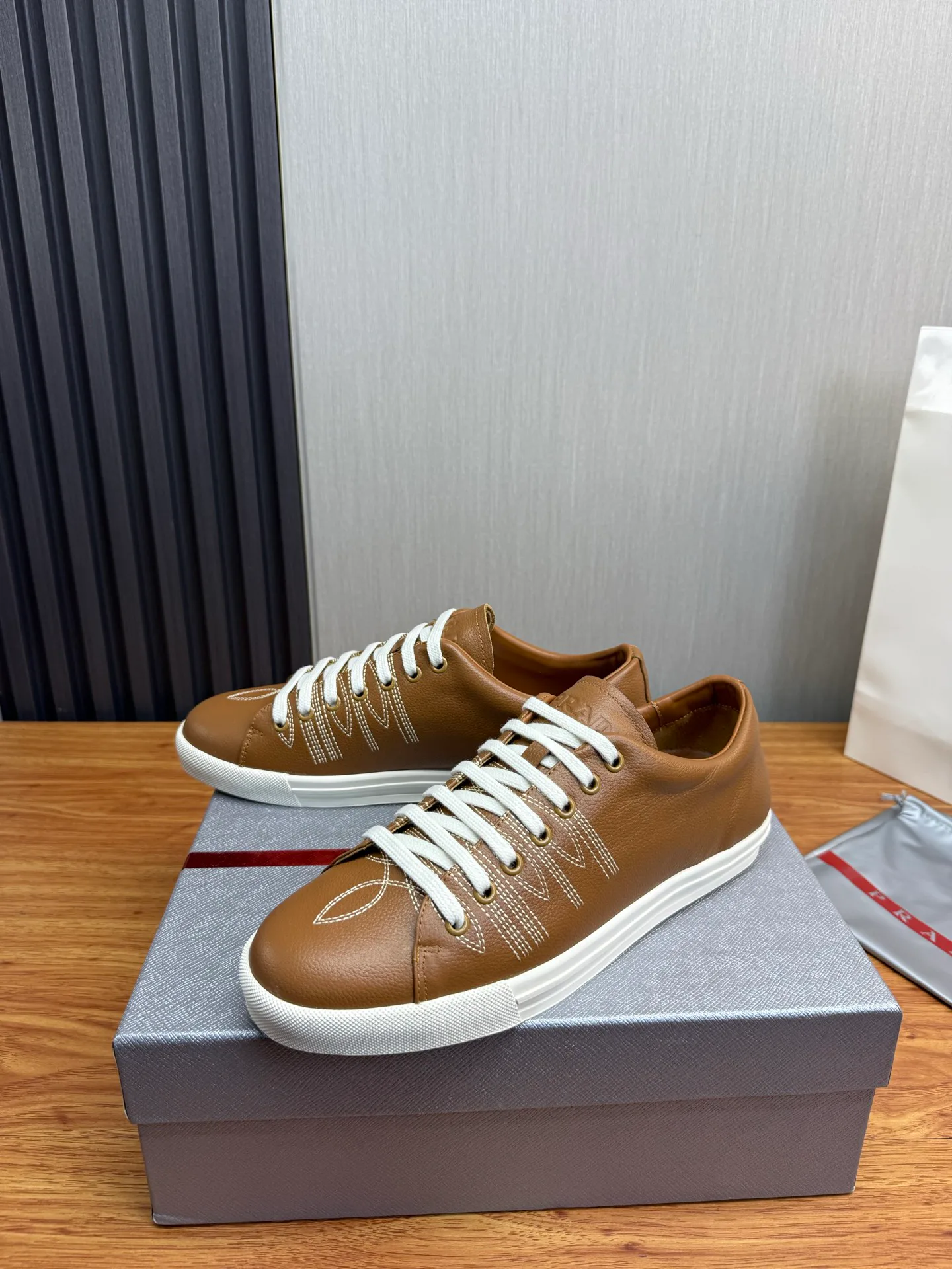 Ботинки Мужские Prada 13537401