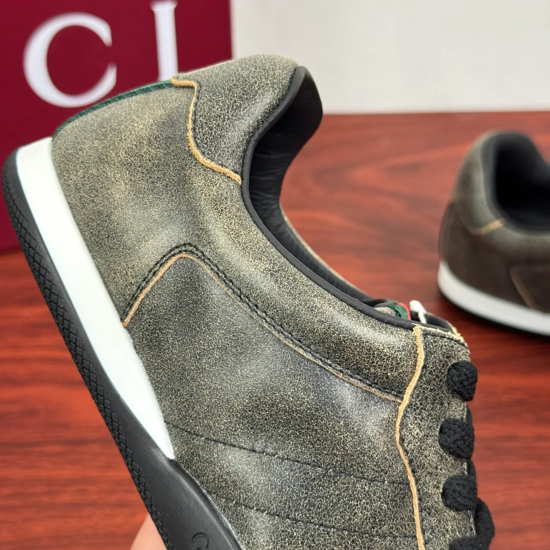 Кроссовки Женские Gucci 1880483