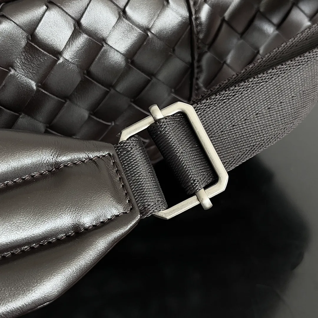 Рюкзаки Женские Bottega Veneta 18936070