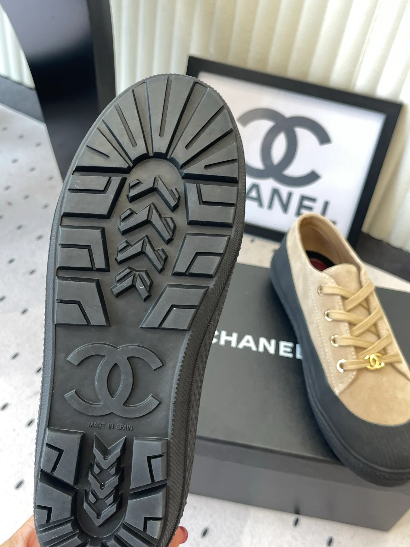 Кроссовки Женские Chanel 18069863