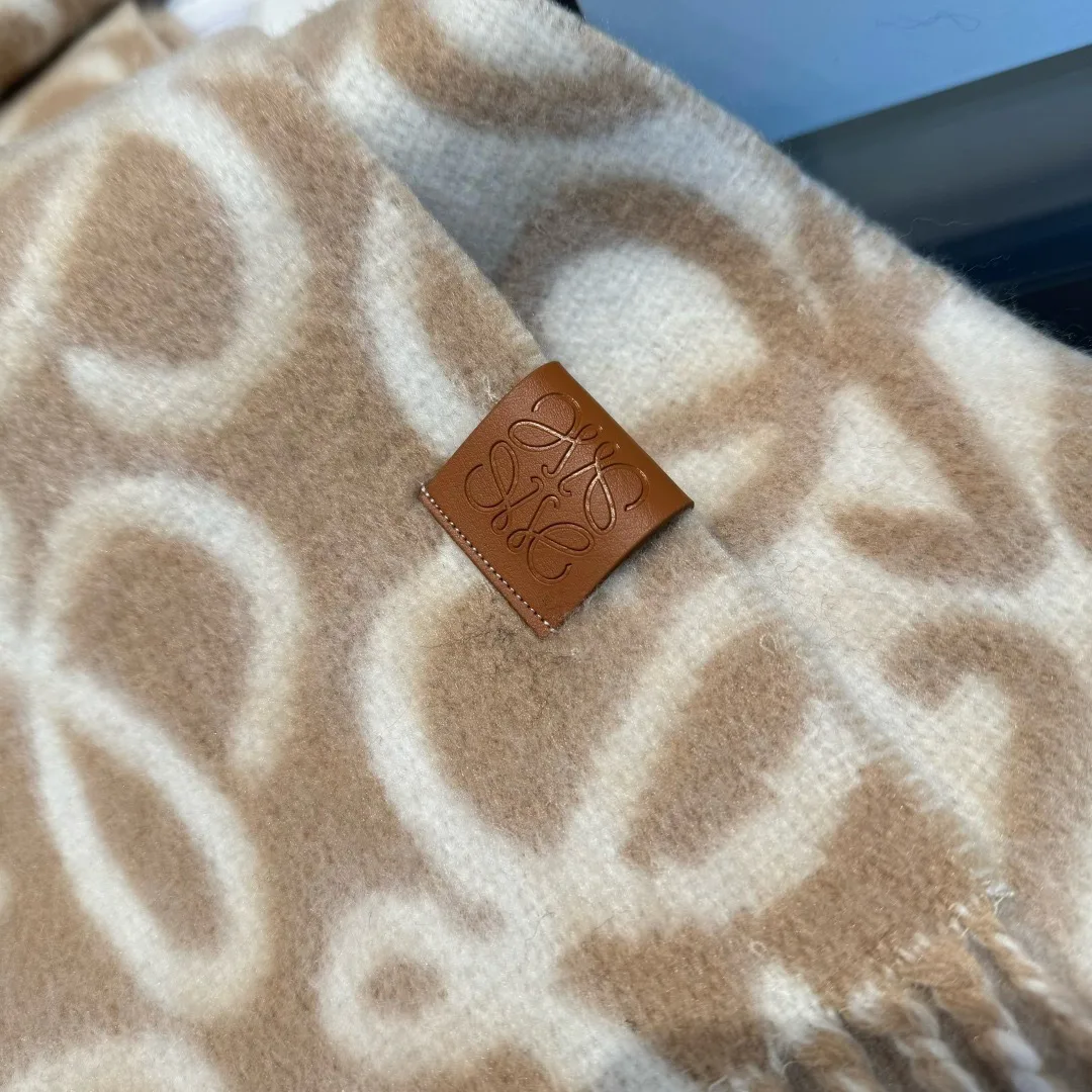 Шарфы Loewe 18275052