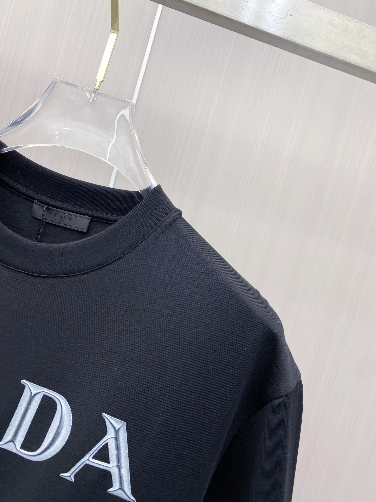 Футболки Женские Prada 11528572