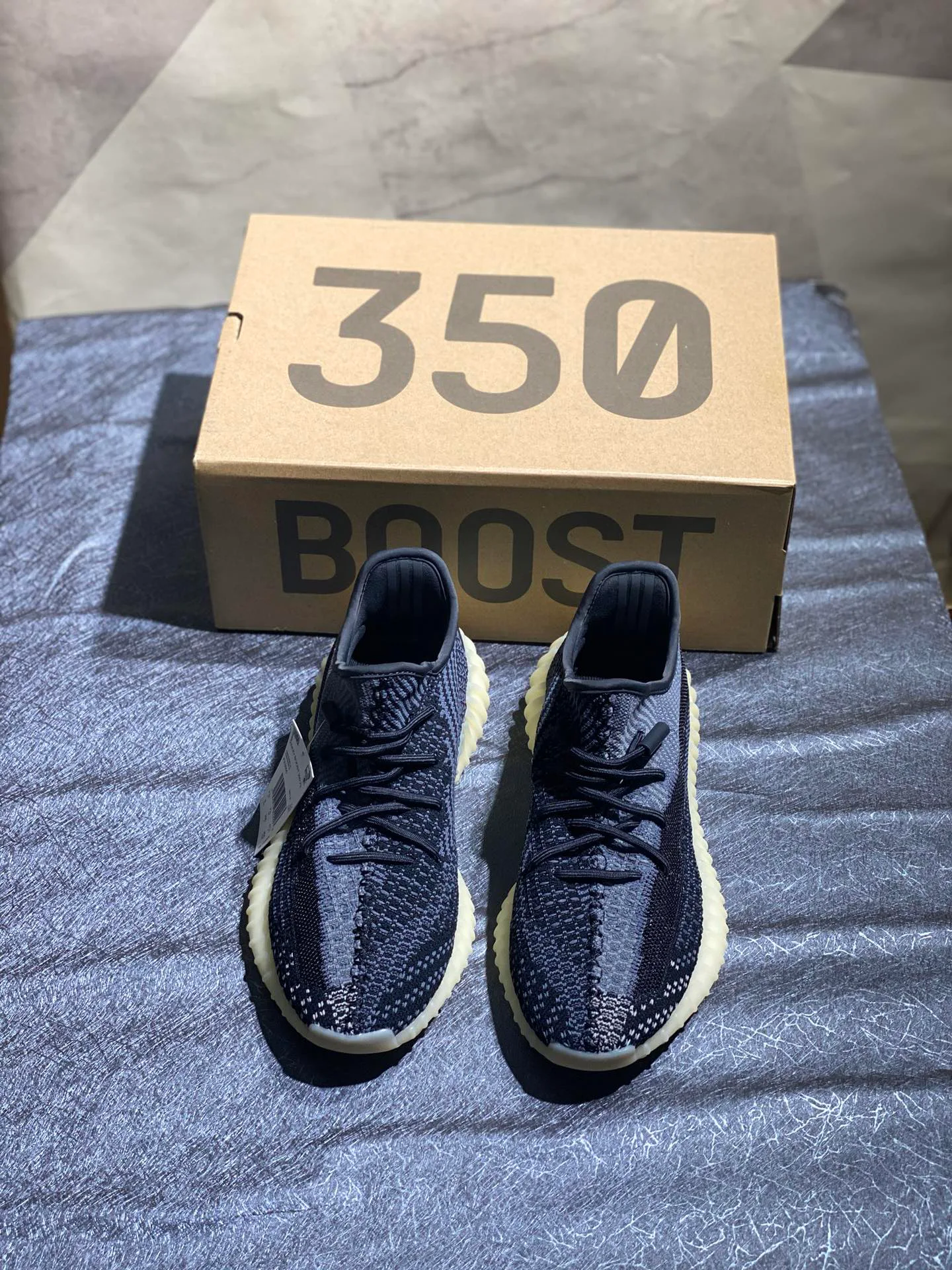 Кроссовки Женские Yeezy 17326251