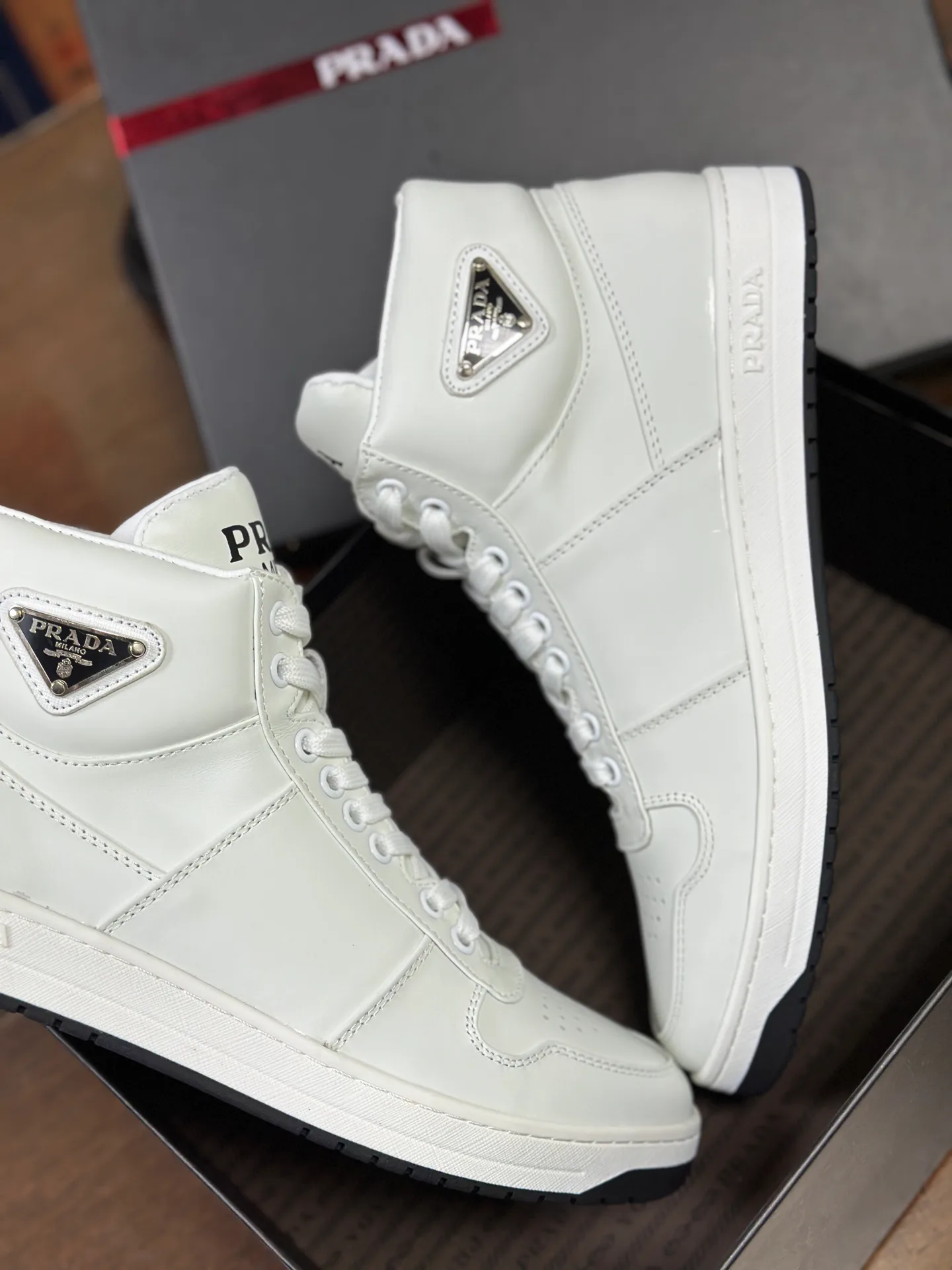 Кроссовки Мужские Prada 4193305