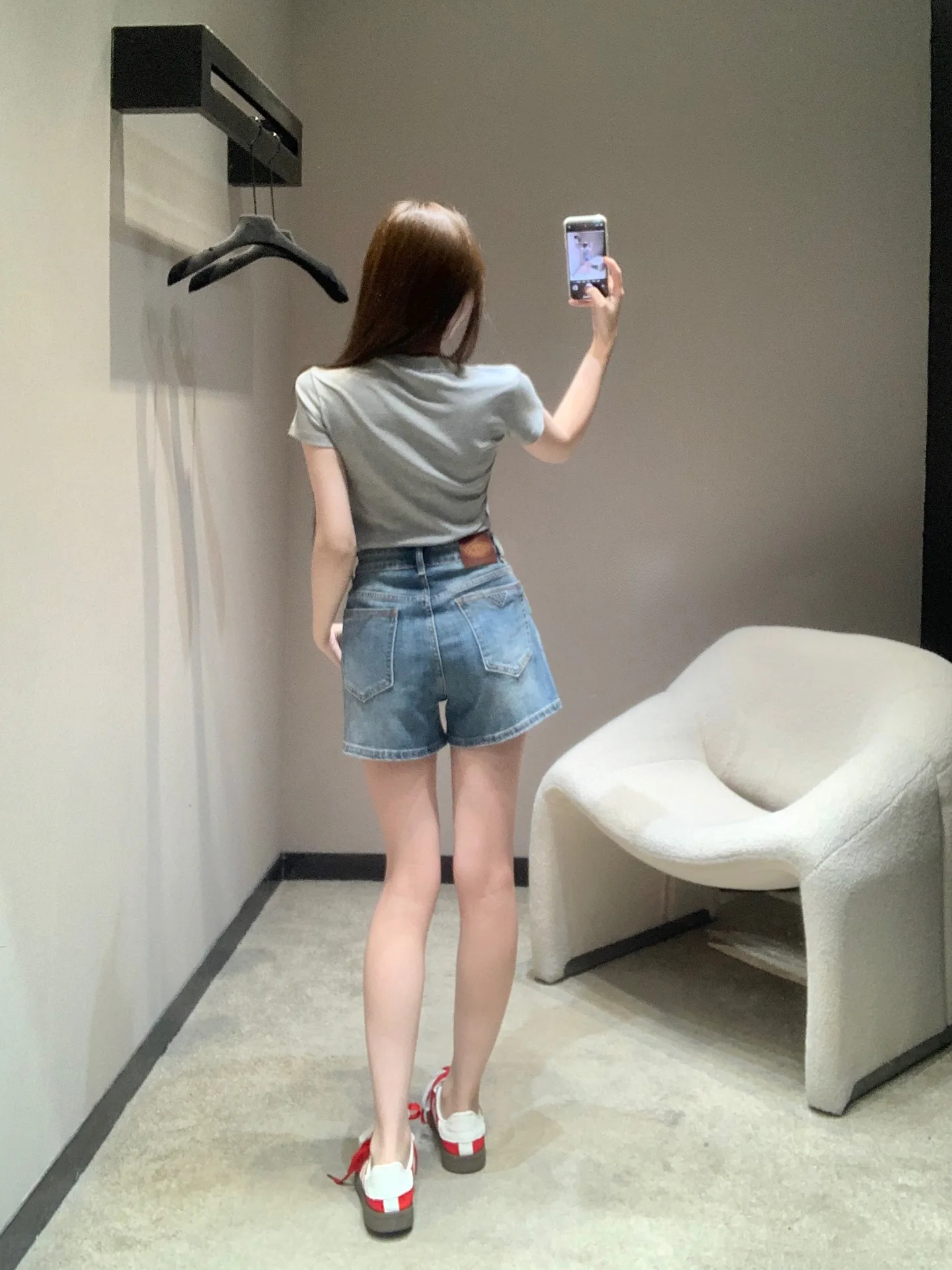 Шорты Женские Prada 5883333