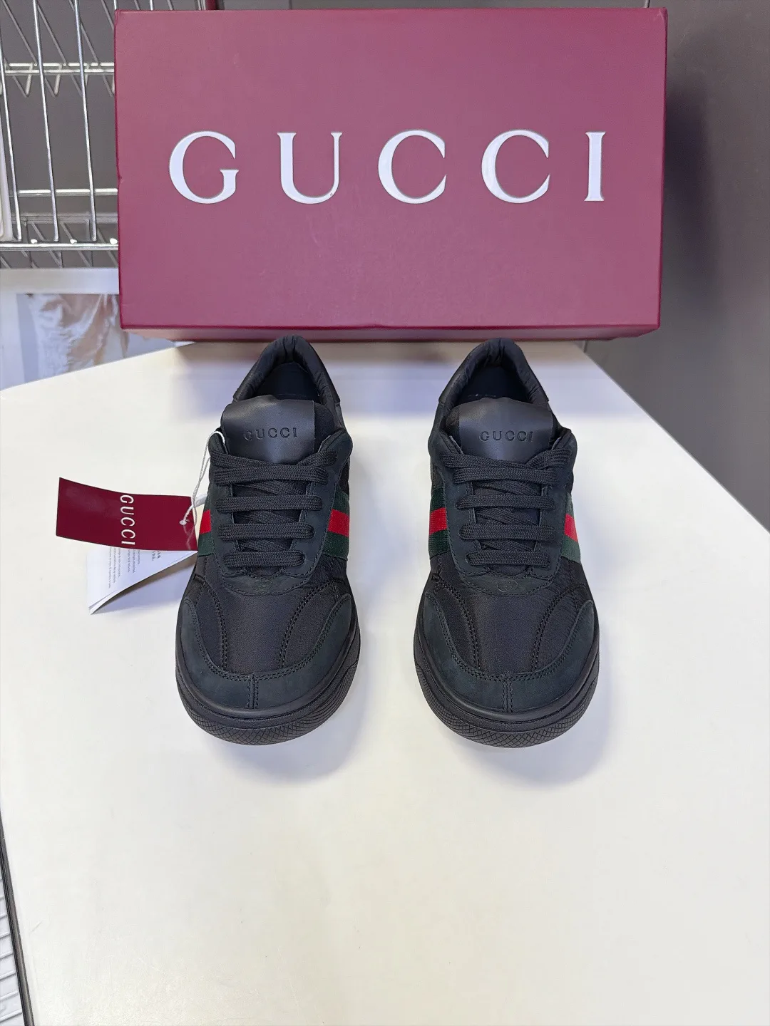 Кроссовки Женские Gucci 18005186