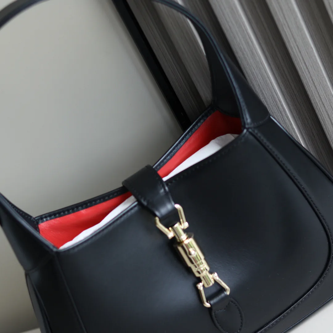 Классические Сумки Женские Gucci 2396847