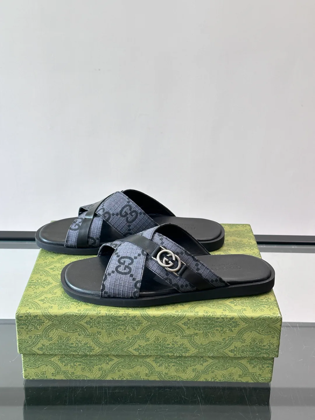 Сандалии Мужские Gucci 17730670