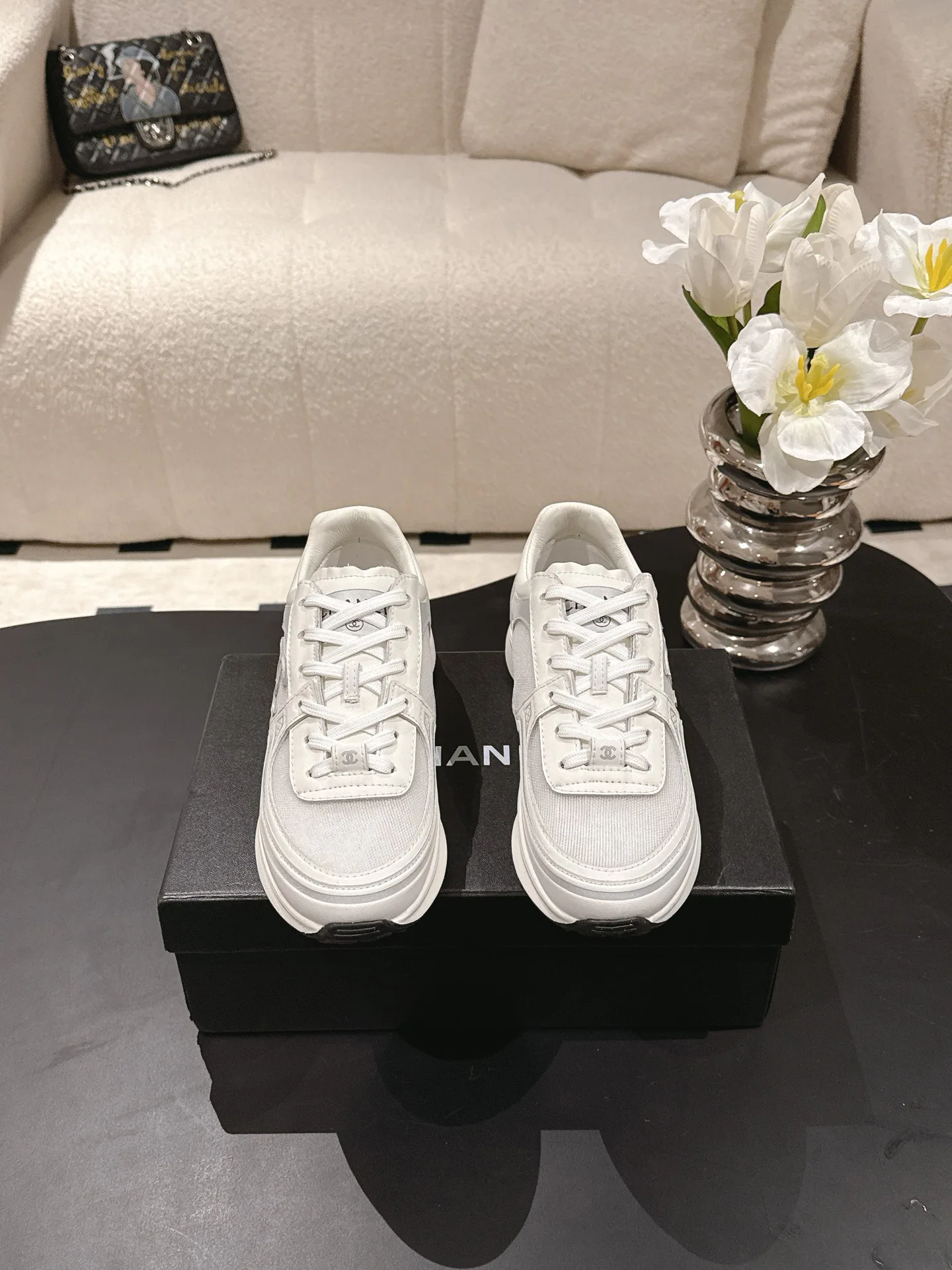 Кроссовки Женские Chanel 1304949