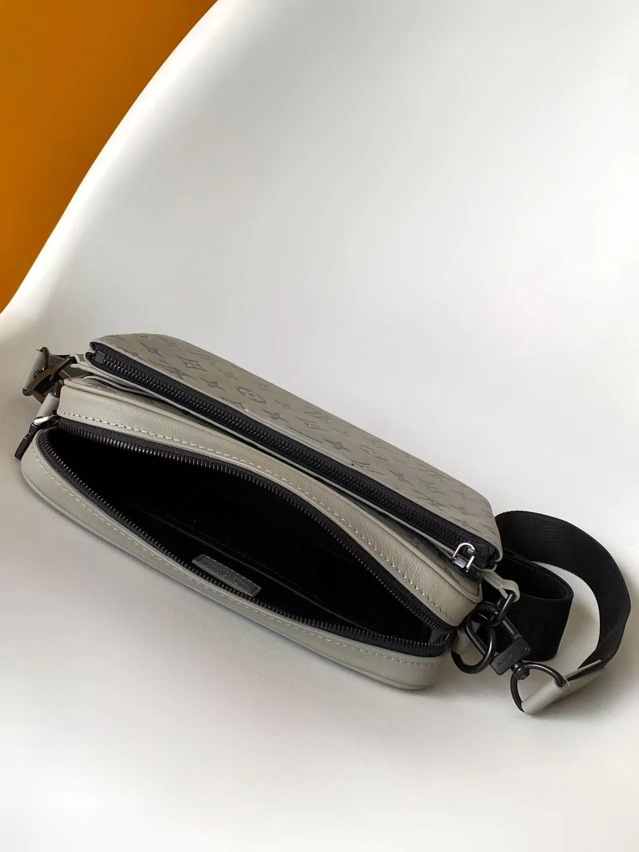 Сумки На Ремне Женские Louis Vuitton 903192