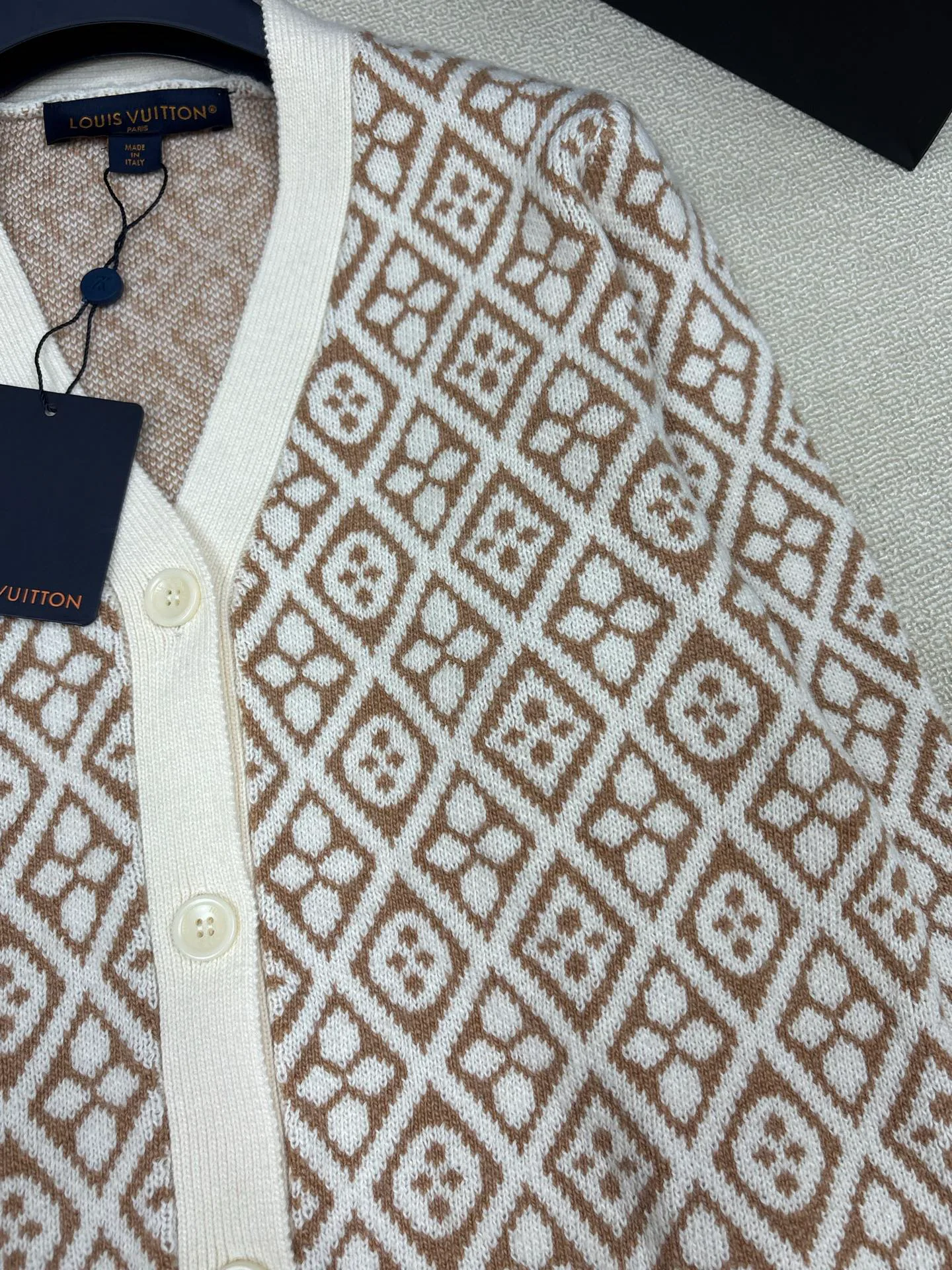 Джемперы И Свитеры Женские Louis Vuitton 17429452