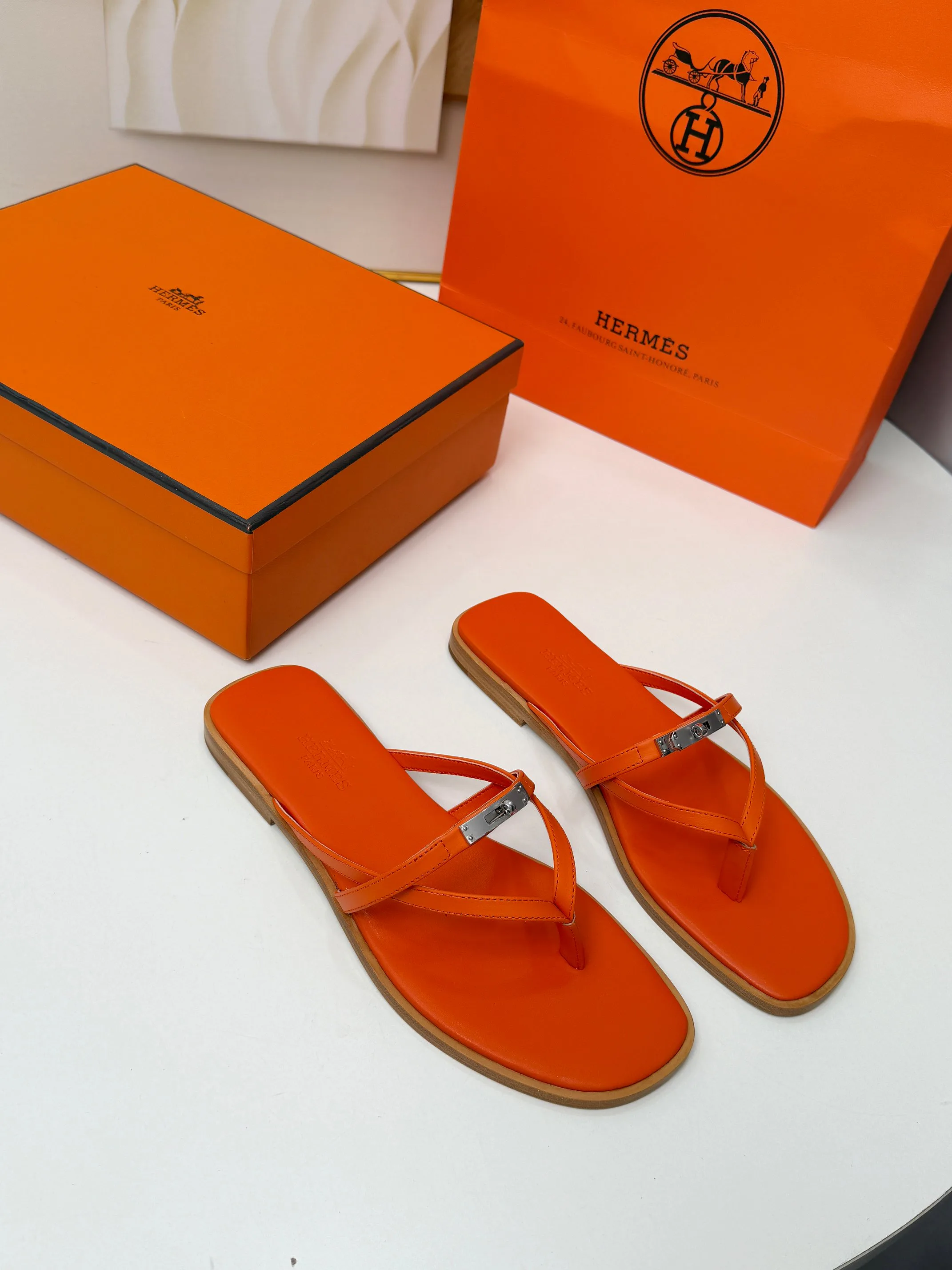 Шлепанцы Женские Hermes 11362074