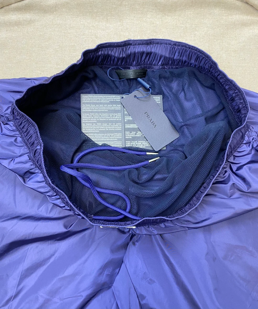 Шорты Женские Prada 34822