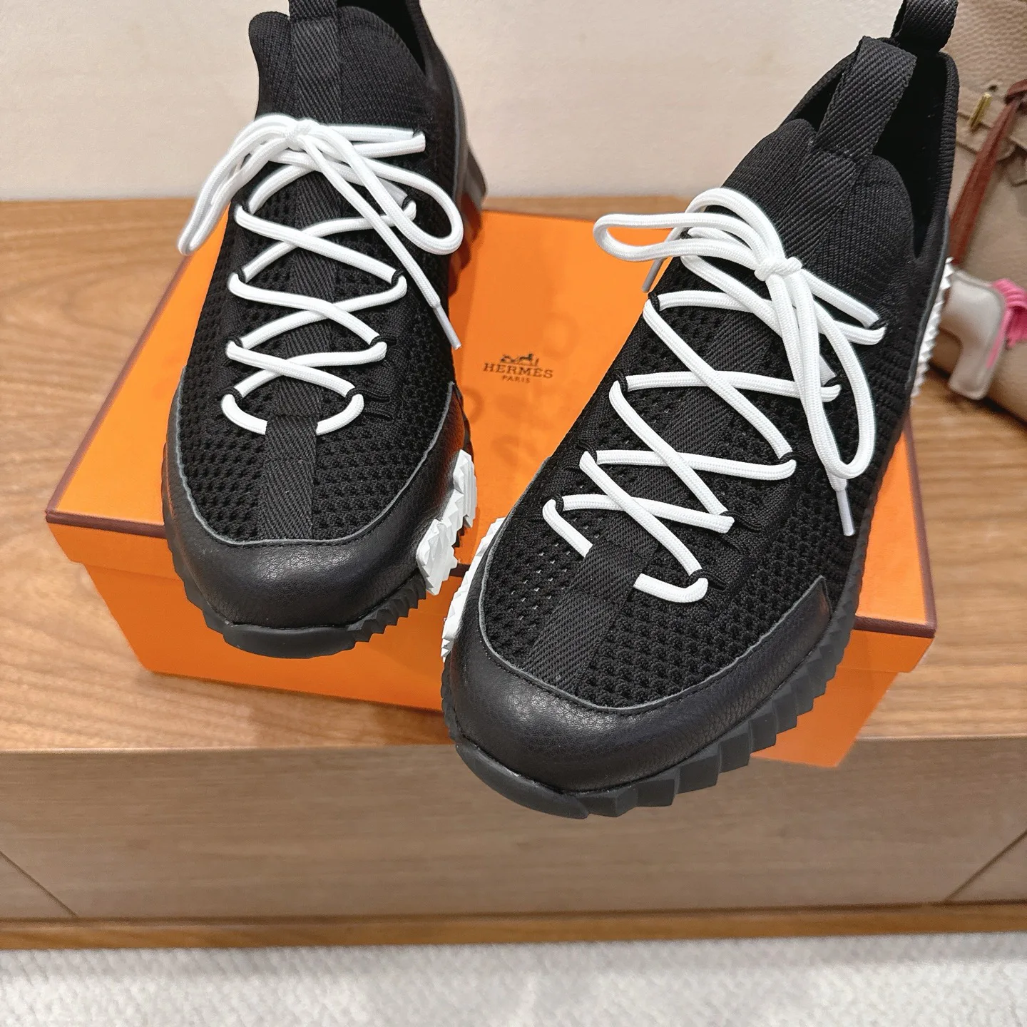 Кроссовки Женские Hermes 4852656