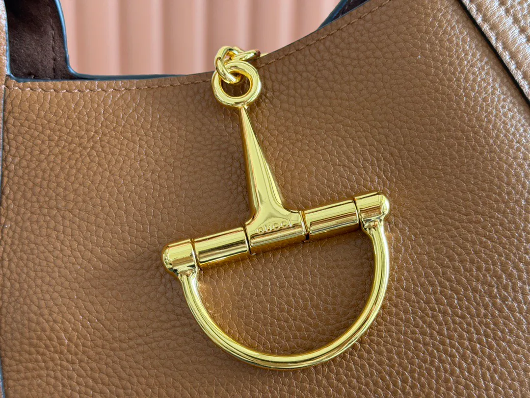 Классические Сумки Женские Gucci 512995