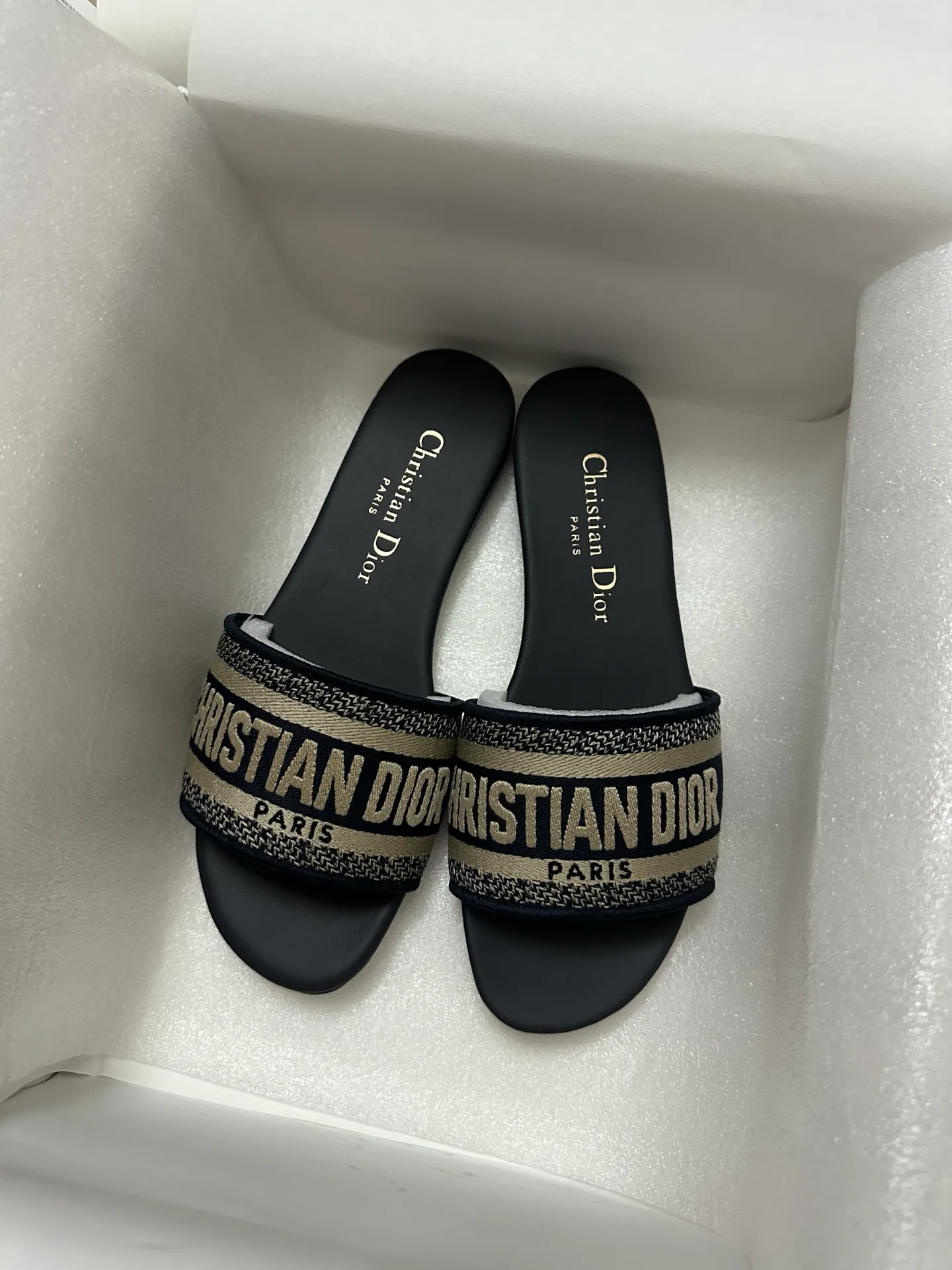 Шлепанцы Женские Christian Dior 633303