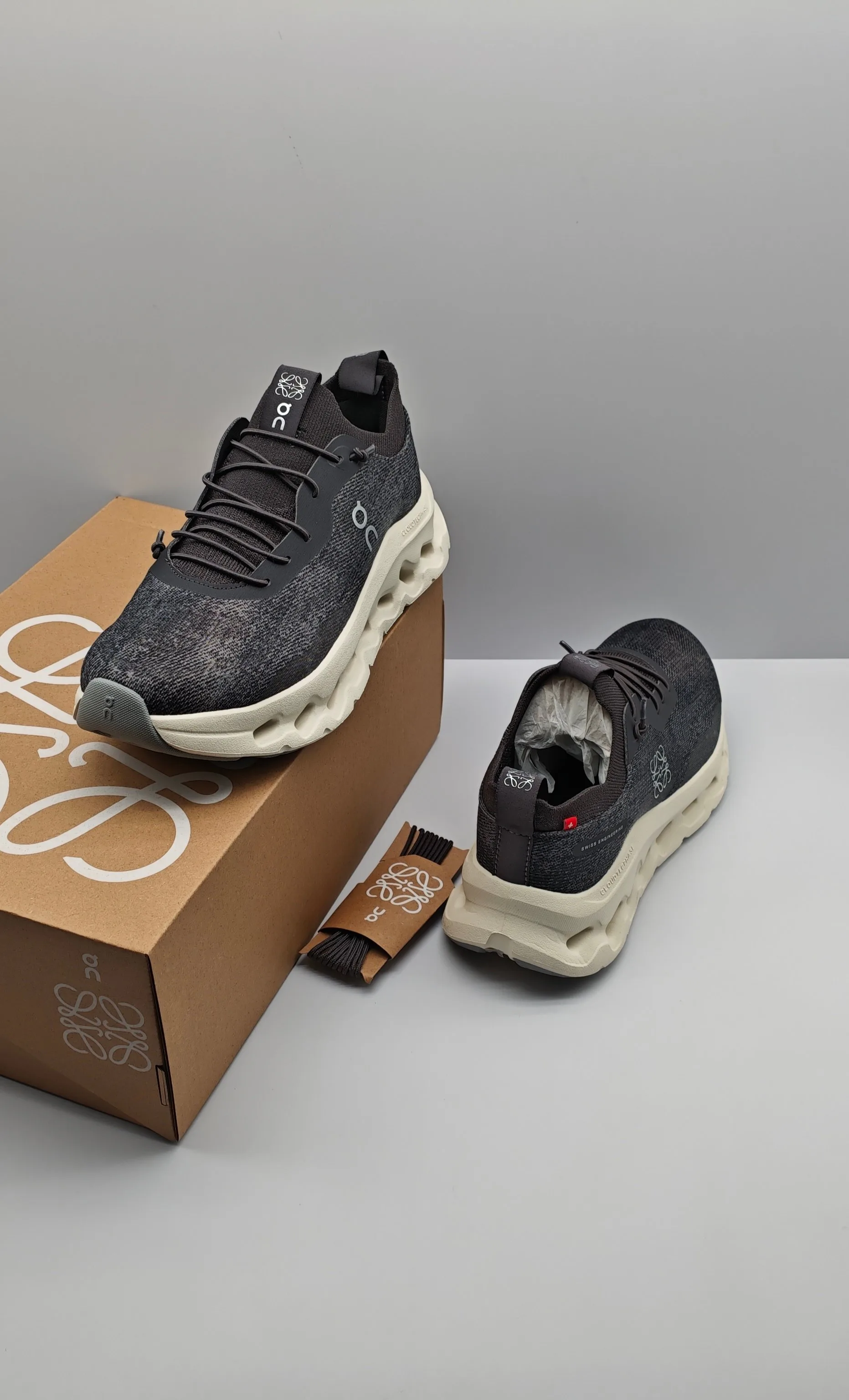 Кроссовки Женские Loewe 13193963