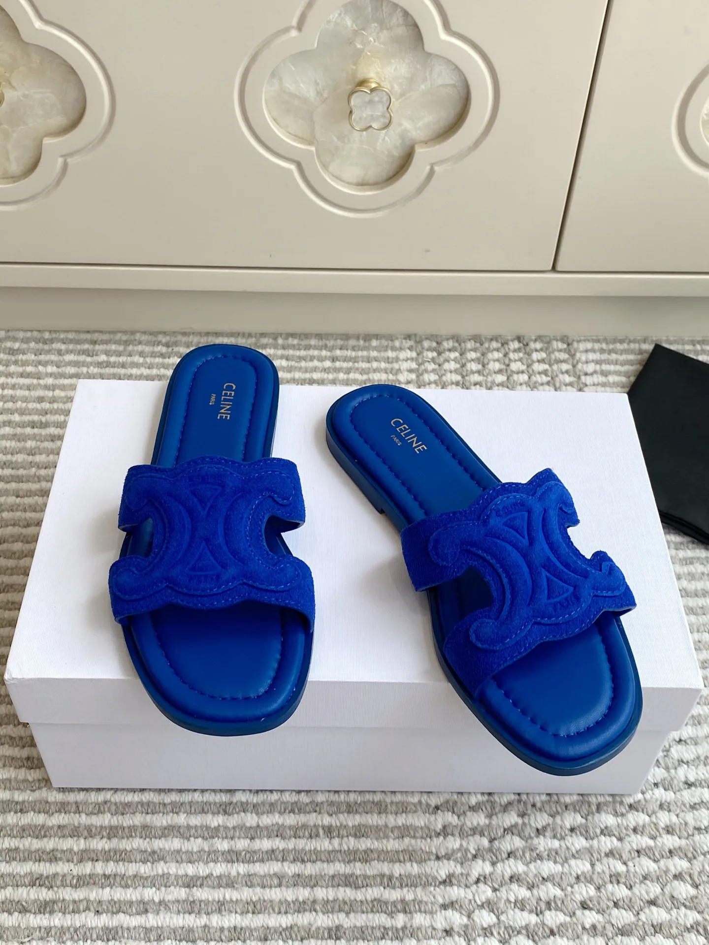 Шлепанцы Женские Celine 17572137