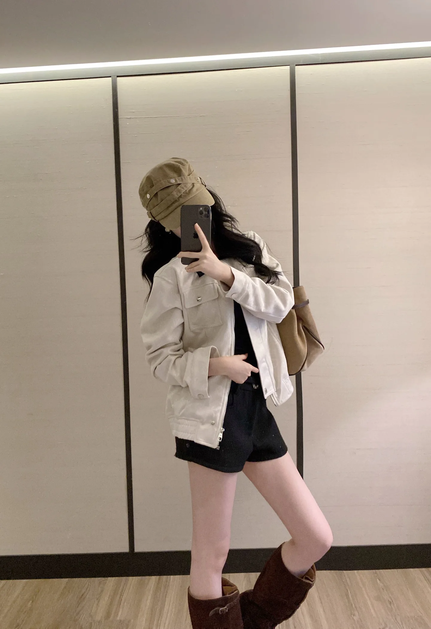 Куртки И Пуховики Женские Louis Vuitton 1734192