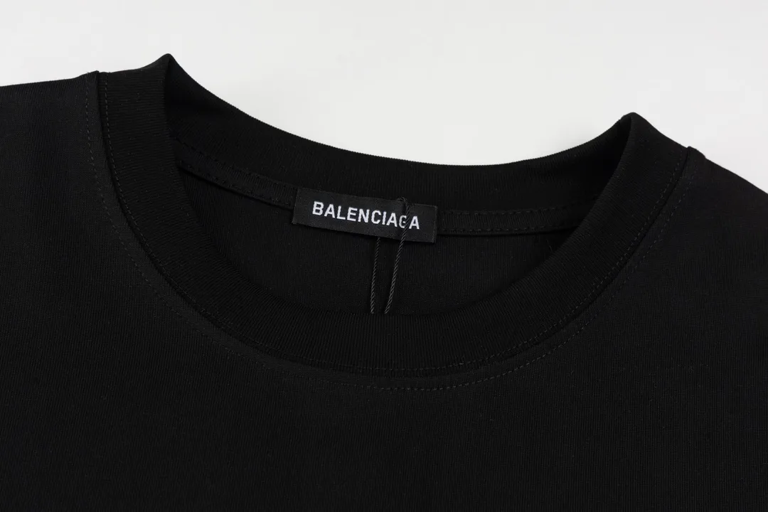 Футболки Женские Balenciaga 9592542