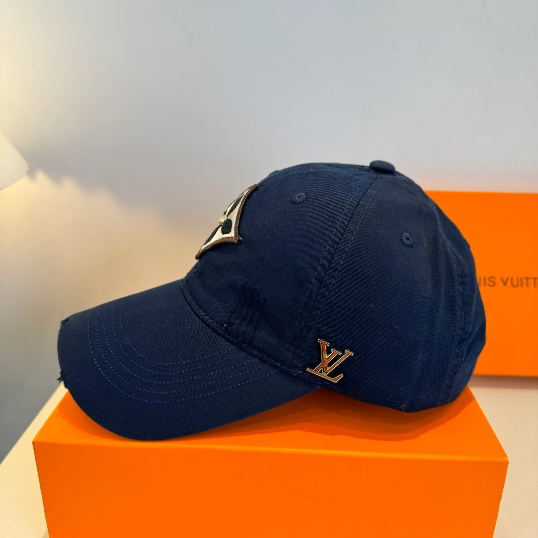 Головные Уборы Louis Vuitton 11469007