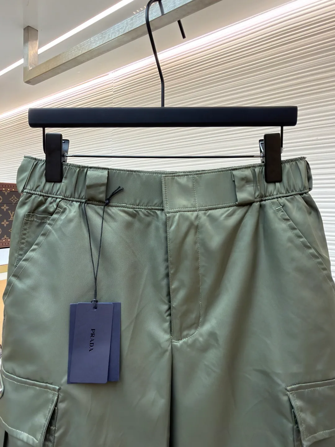 Шорты Мужские Prada 11430101