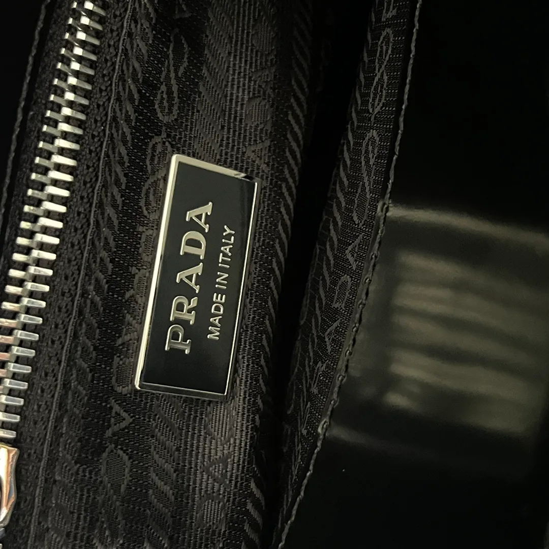 Классические Сумки Женские Prada 6951