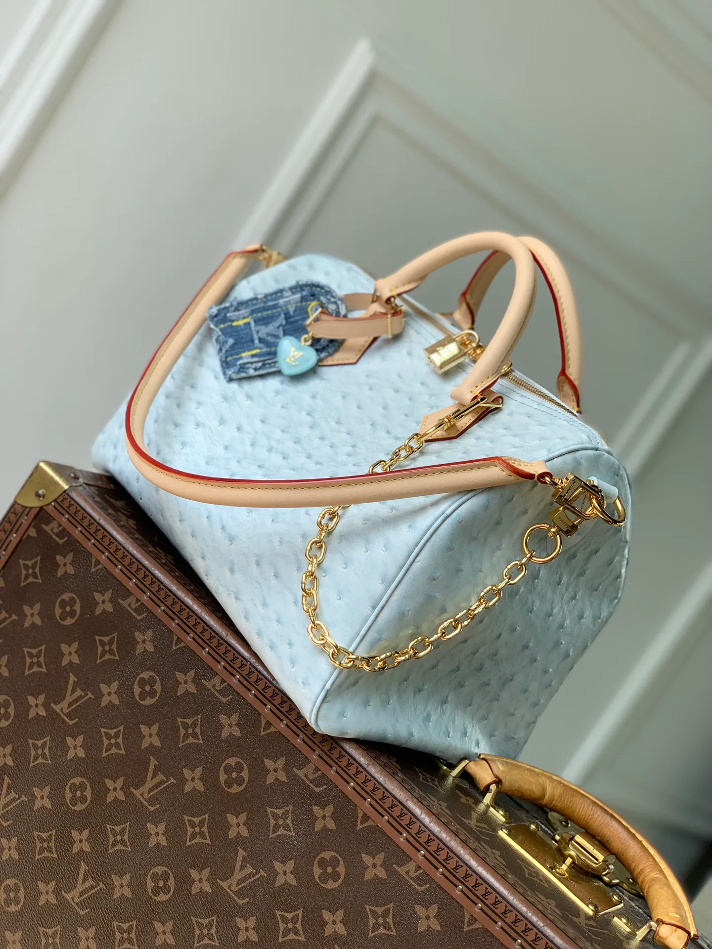 Классические Сумки Женские Louis Vuitton 18147542
