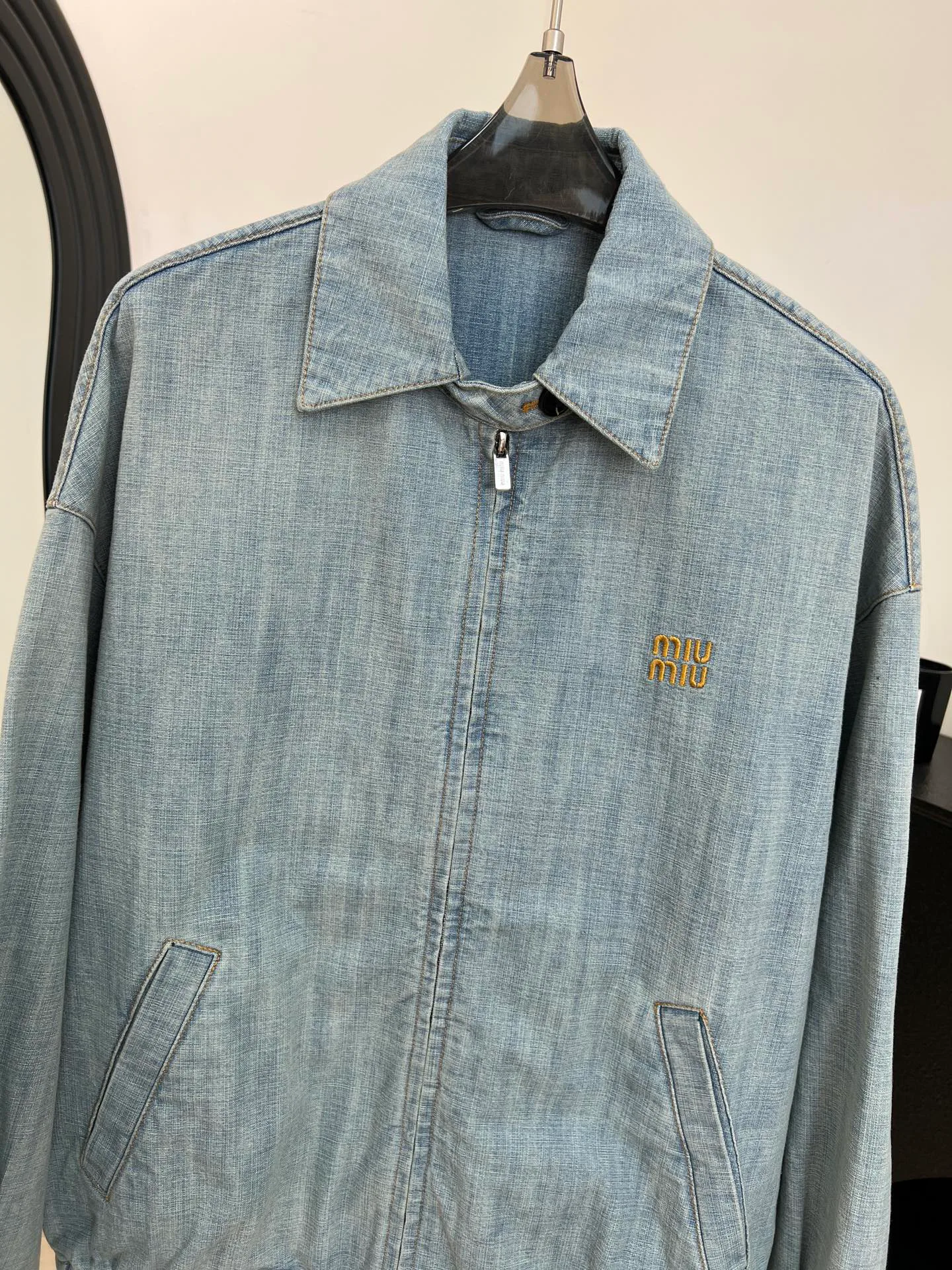 Куртки И Пуховики Женские Miu Miu 616711