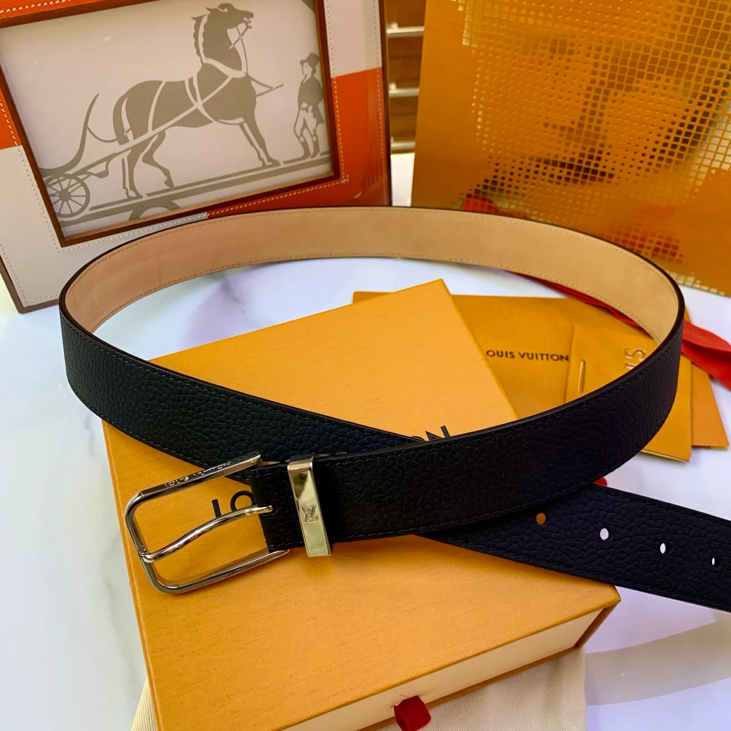 Ремни Louis Vuitton 17682174