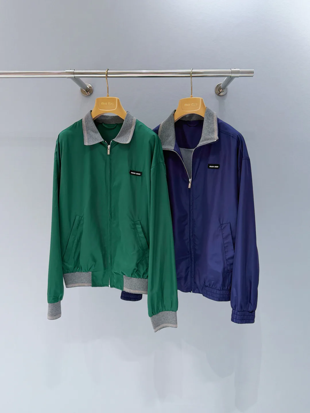 Куртки И Пуховики Женские Miu Miu 6129060