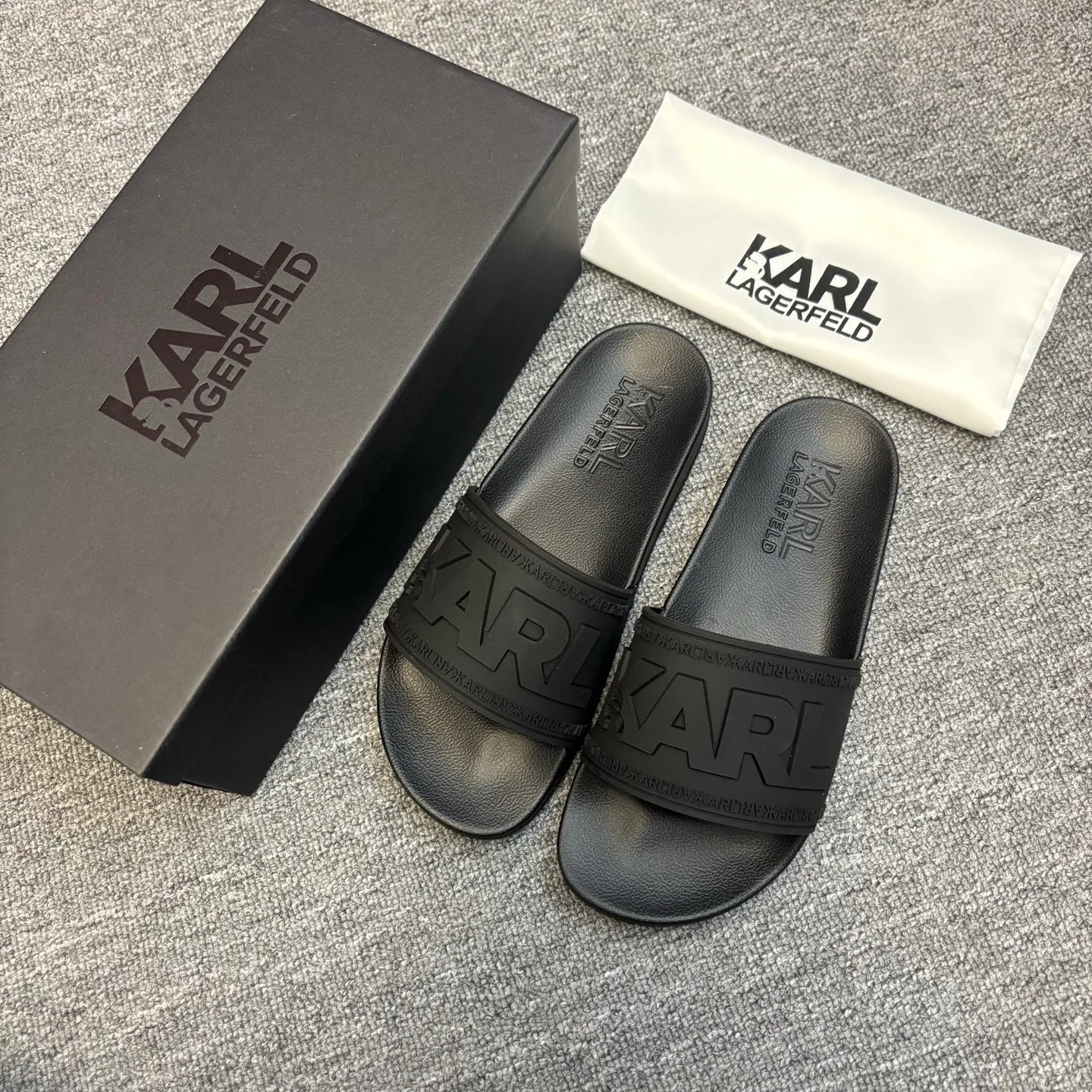 Шлепанцы Женские Karl Lagerfeld 10776046