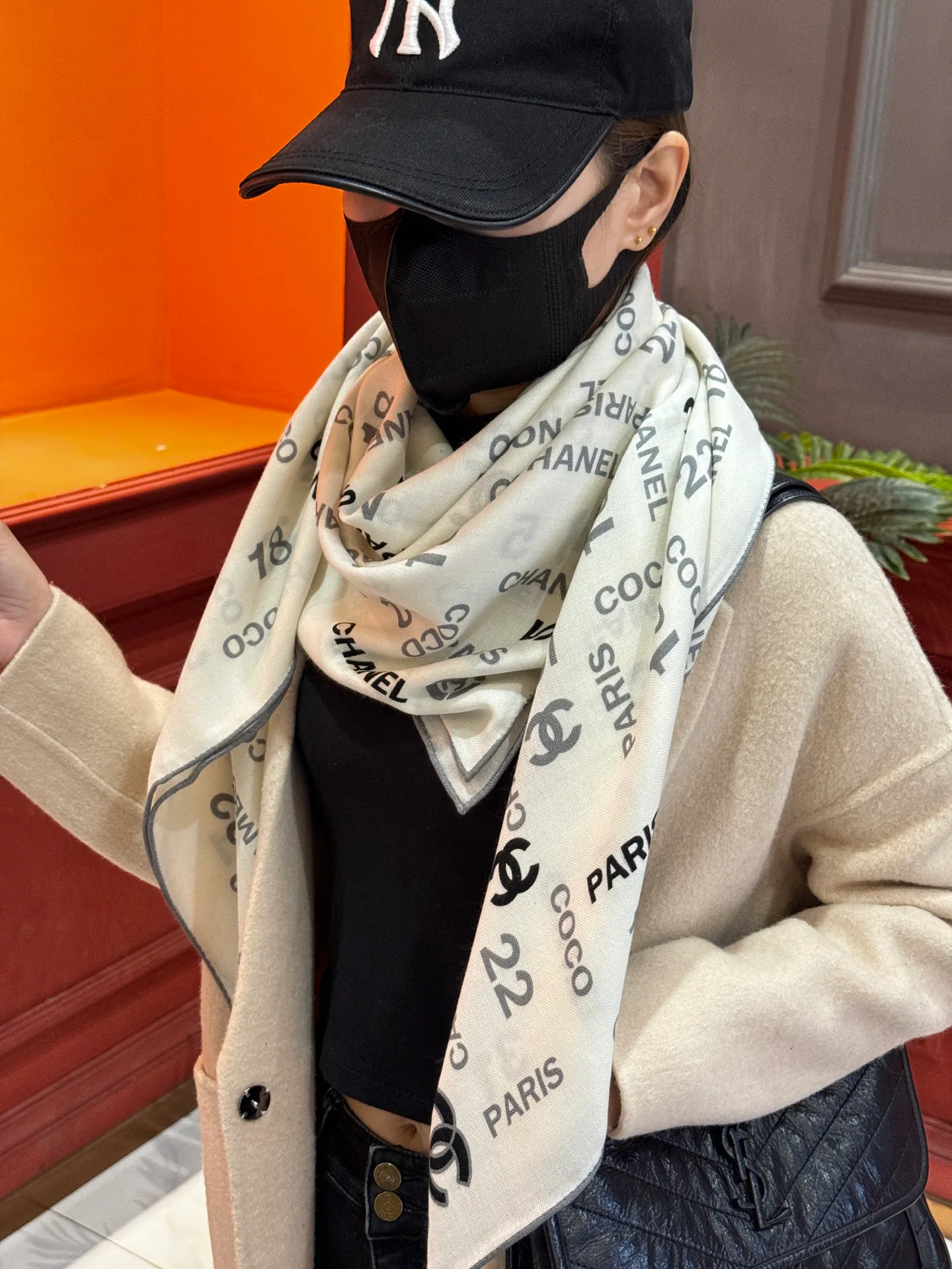 Платки Chanel 11335429