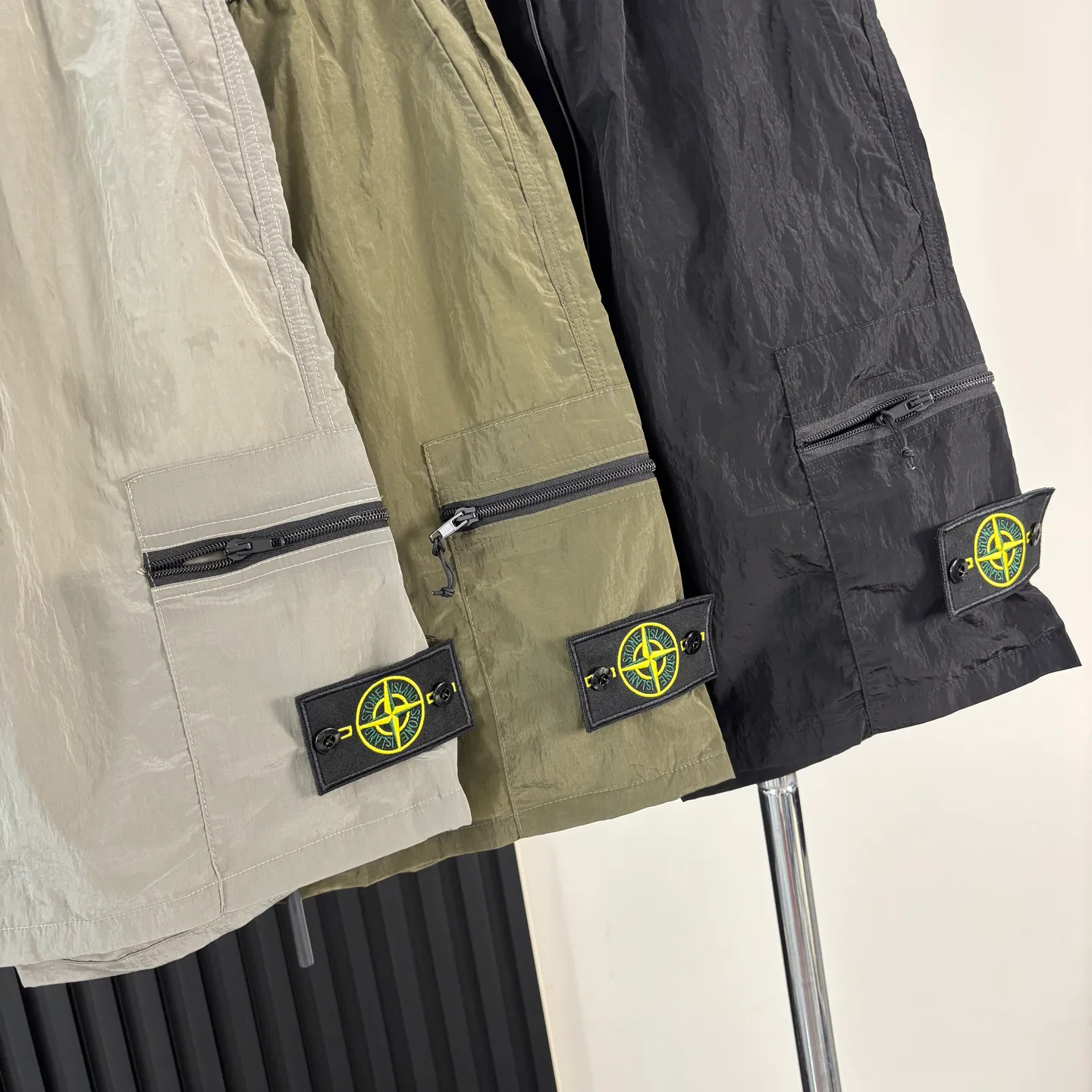 Шорты Мужские Stone Island 11732463