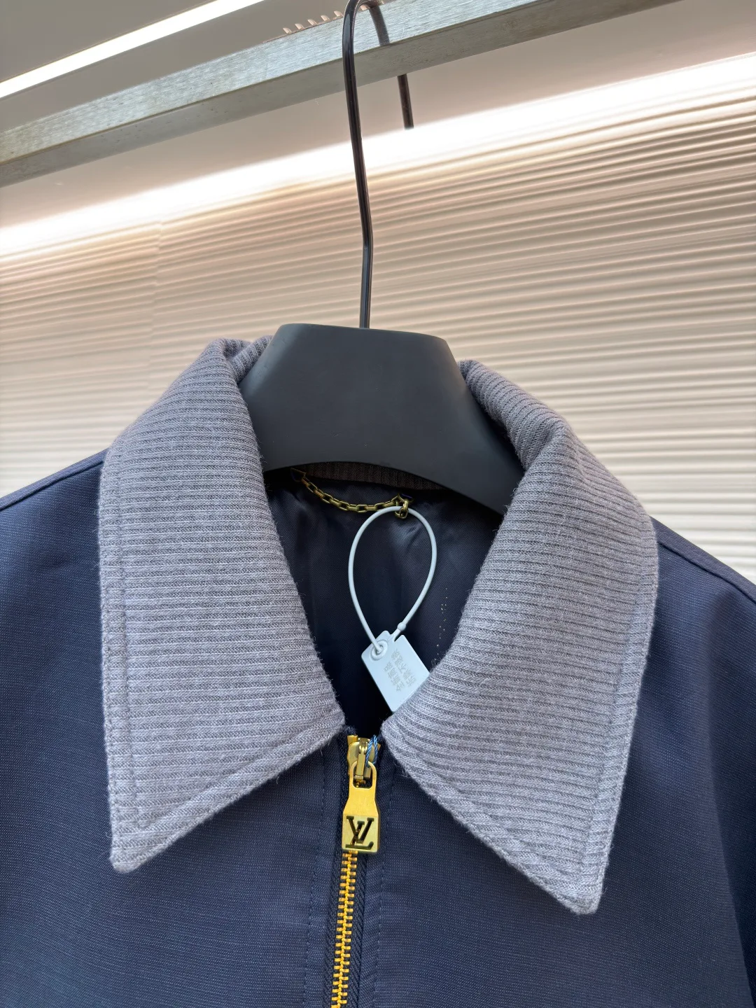 Куртки И Пуховики Мужские Louis Vuitton 18209772
