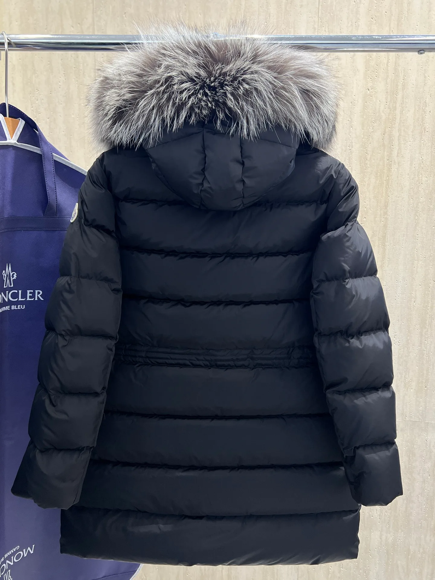Куртки И Пуховики Женские Moncler 18993997