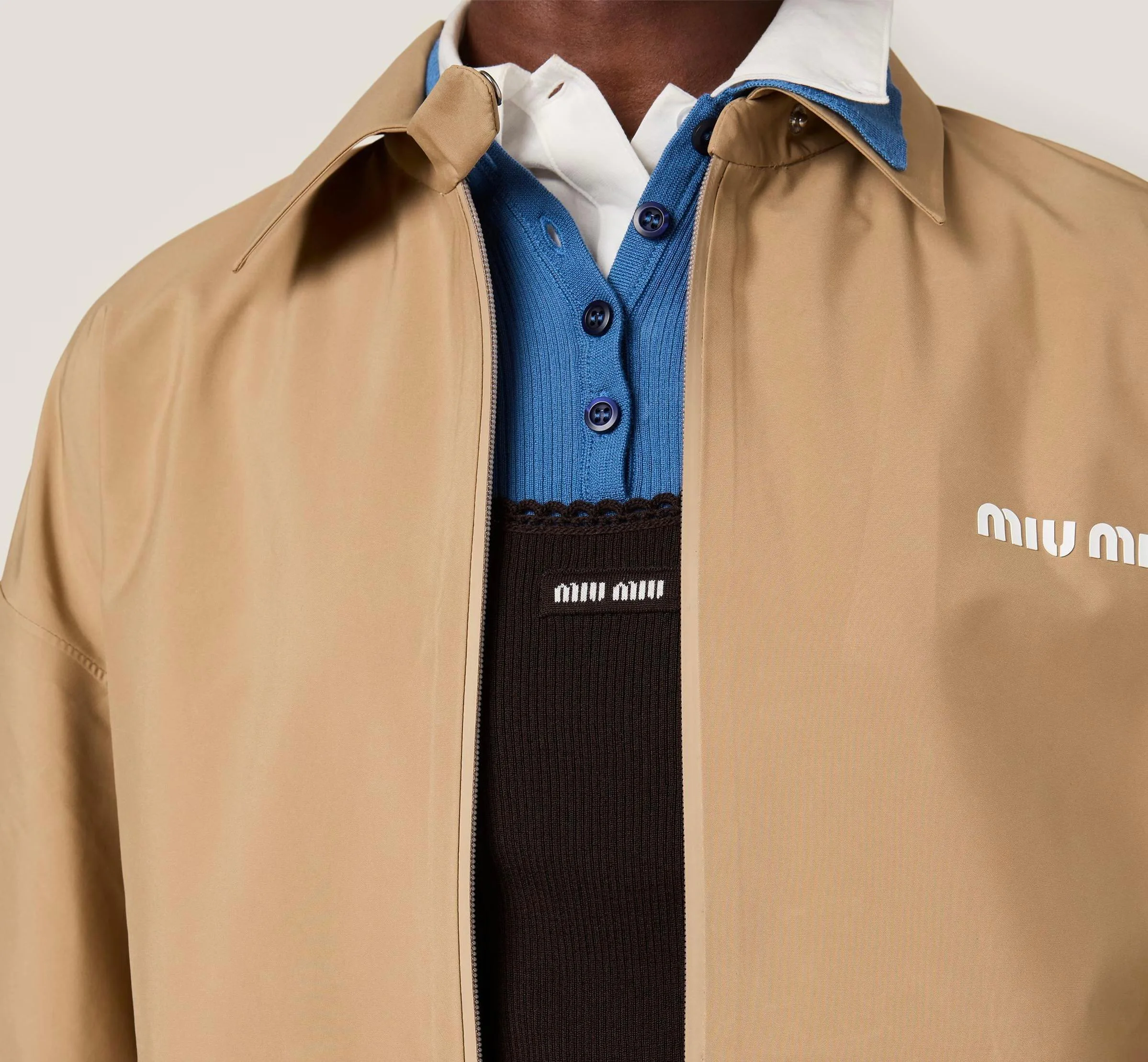 Куртки И Пуховики Женские Miu Miu 10524131