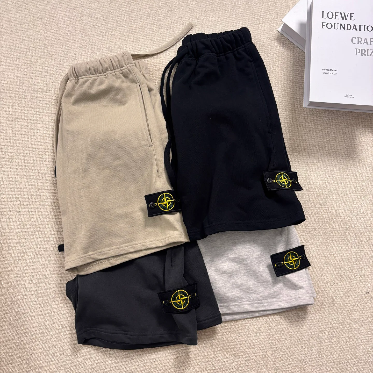 Шорты Мужские Stone Island 11840279