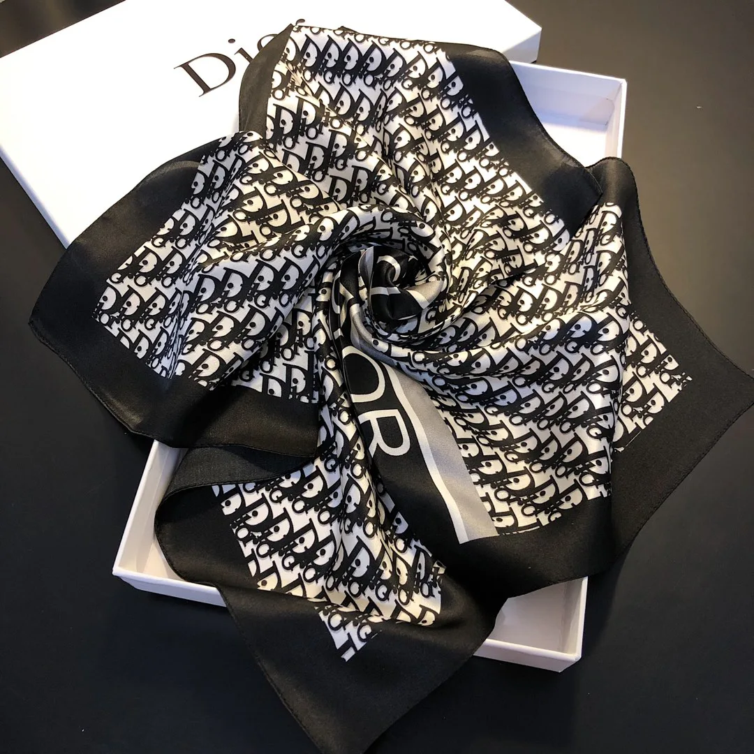 Платки Christian Dior 11762595