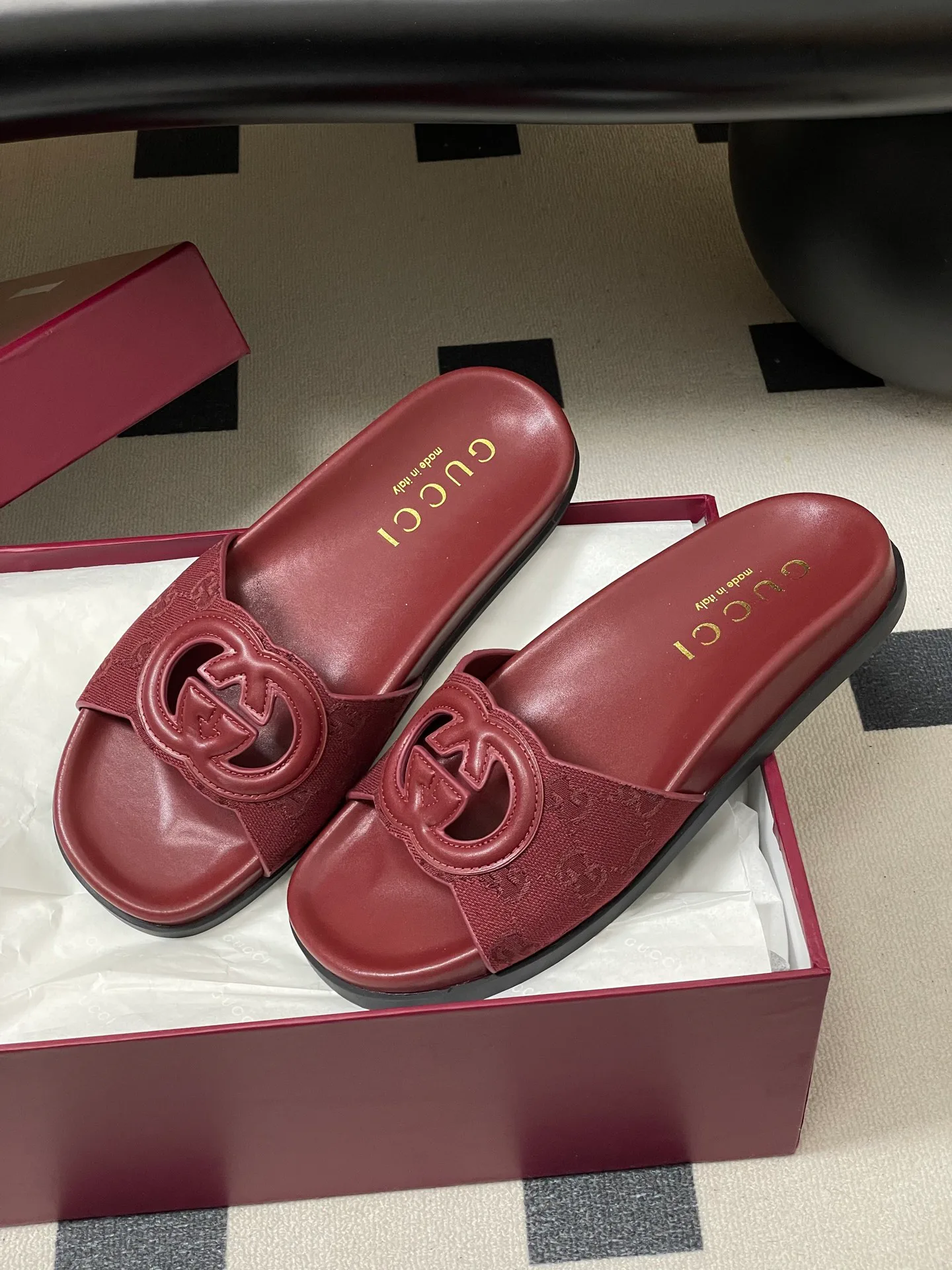 Сандалии Женские Gucci 11886522